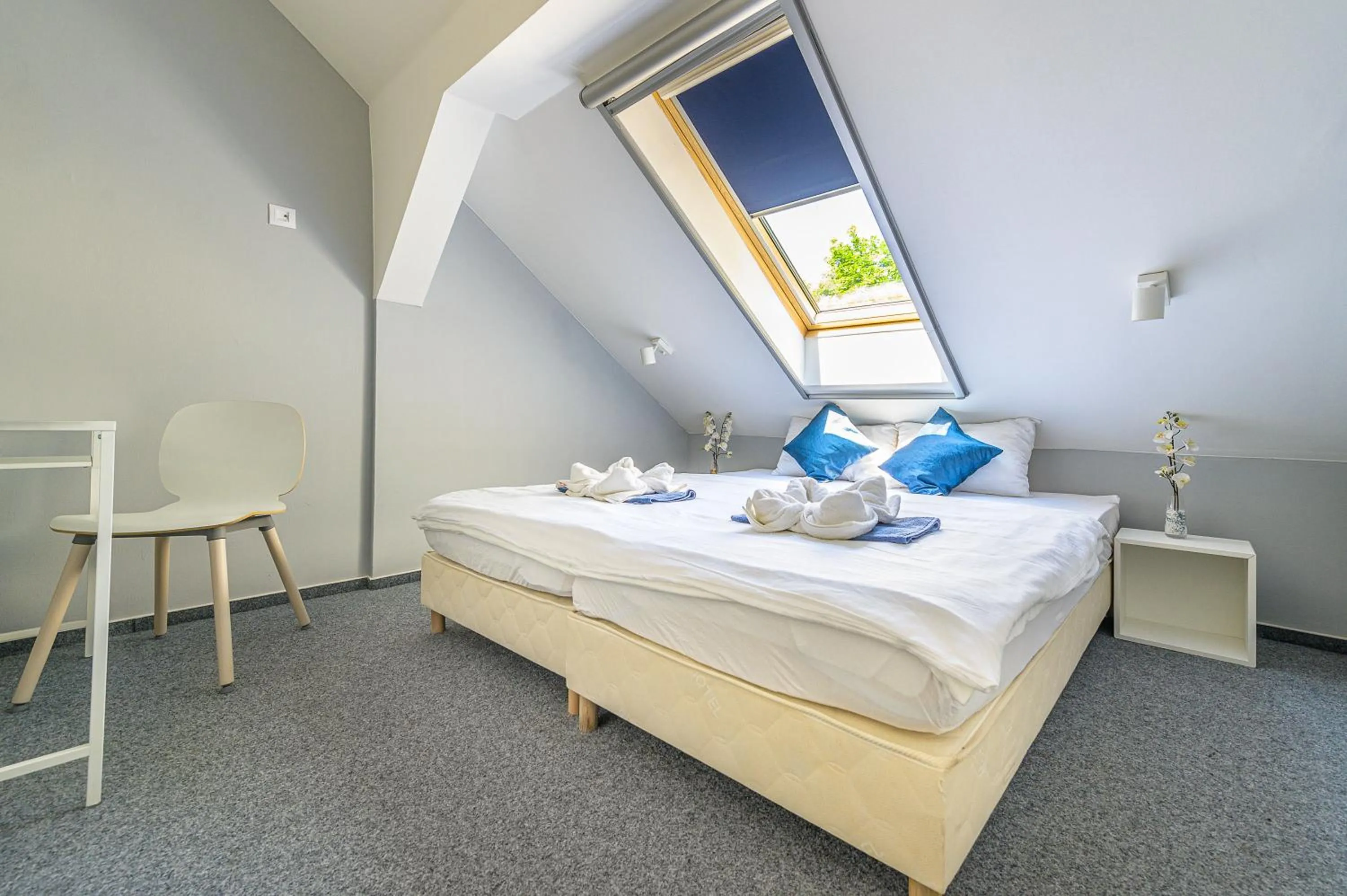 Bed in Herczeg Udvarház Poroszló