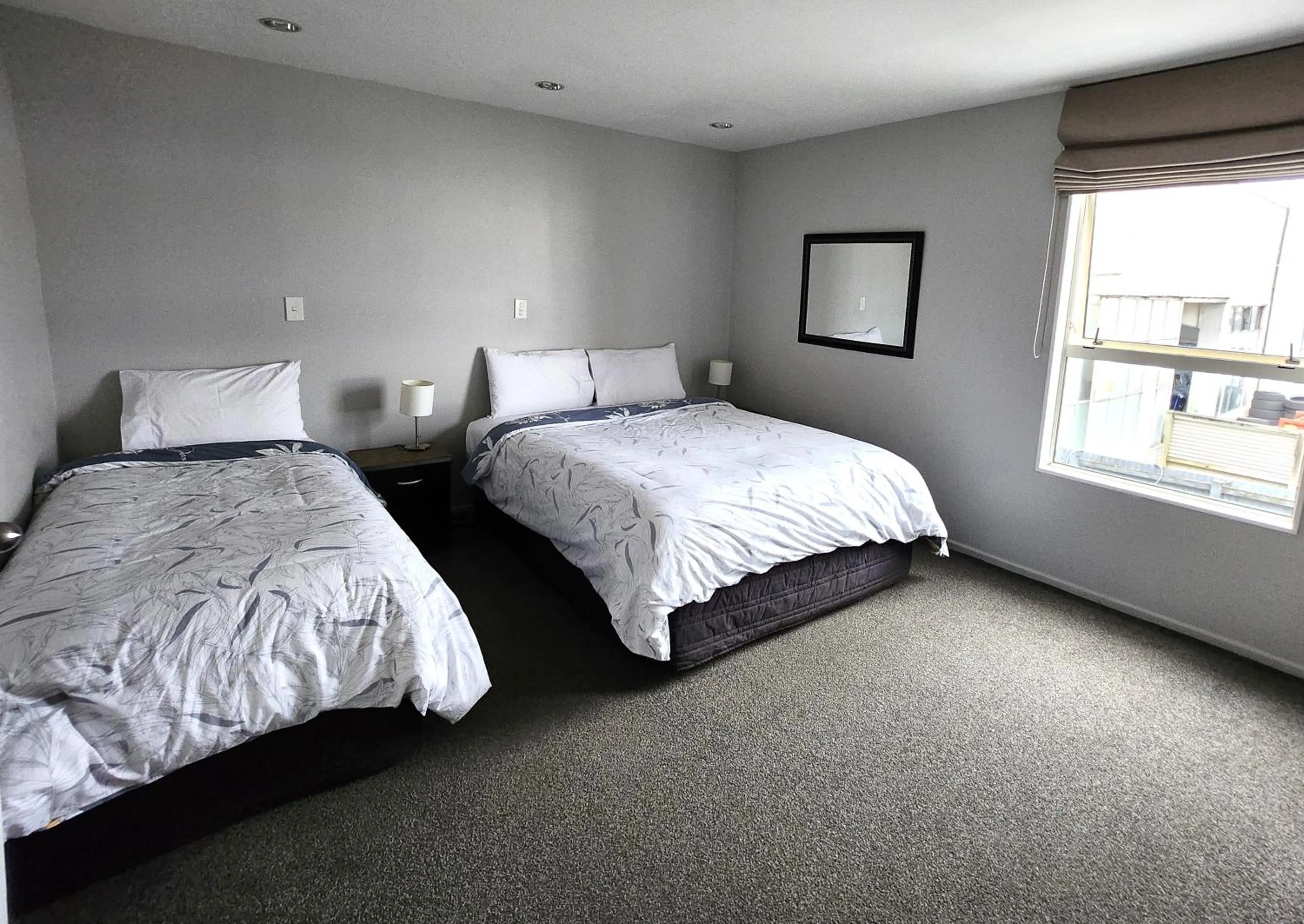 Bedroom, Bed in Lugano Motor Lodge