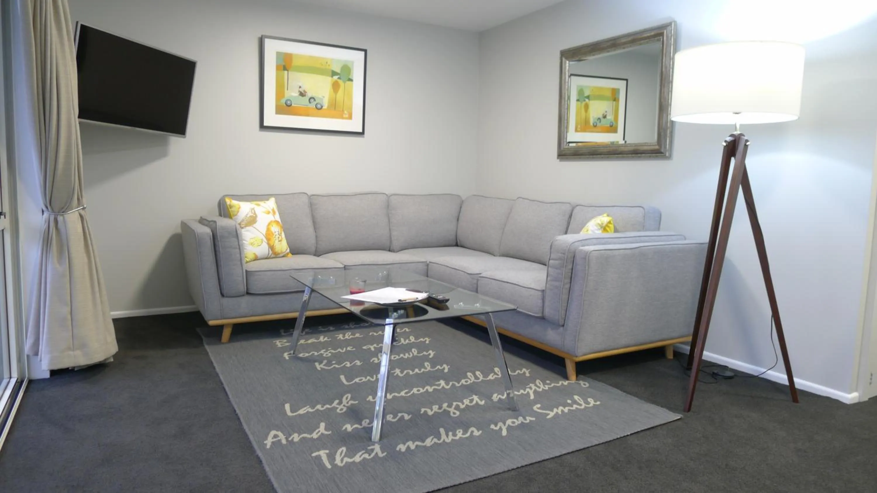 Living room in Lugano Motor Lodge