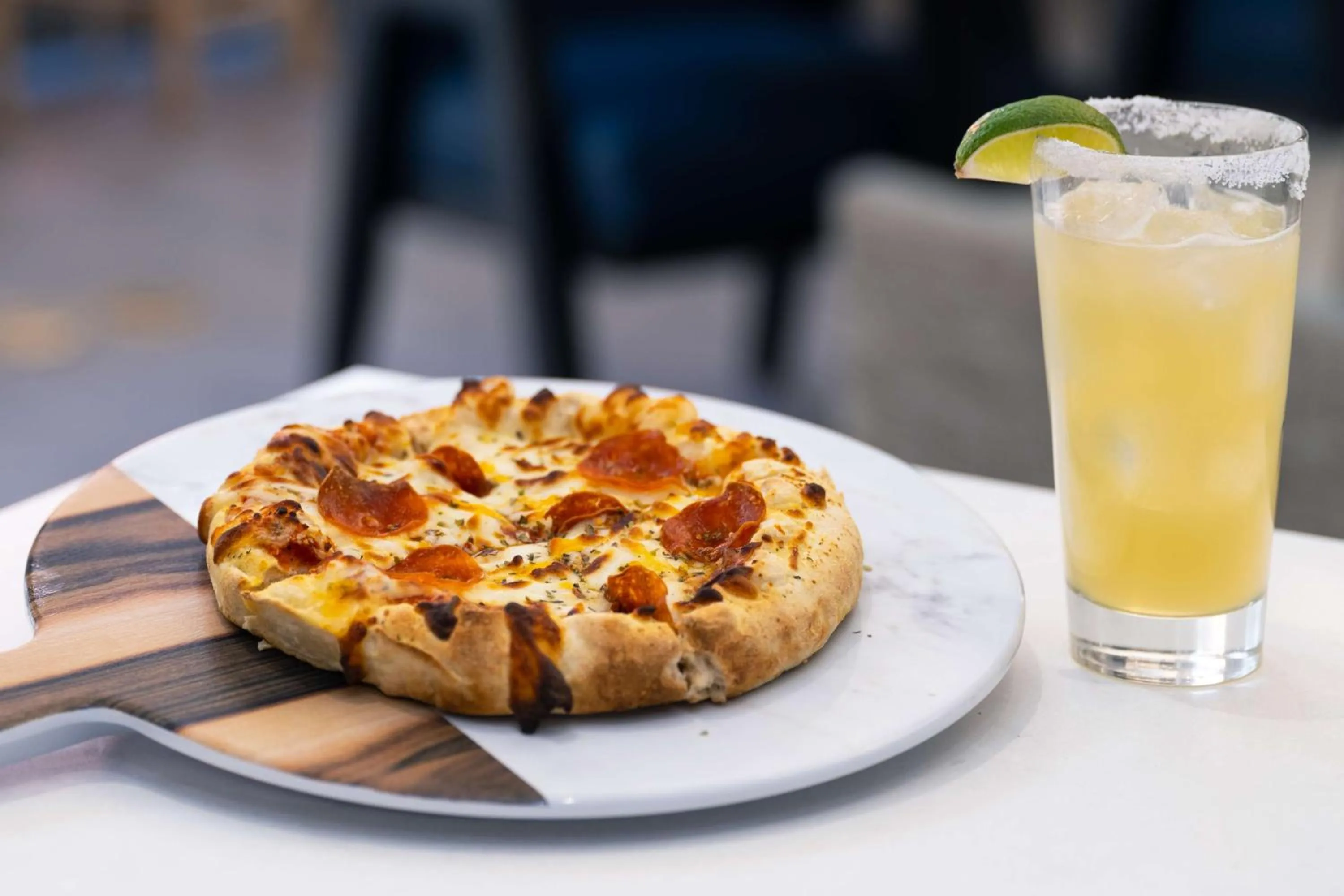 Restaurant/places to eat in Hyatt House Colorado Springs Airport