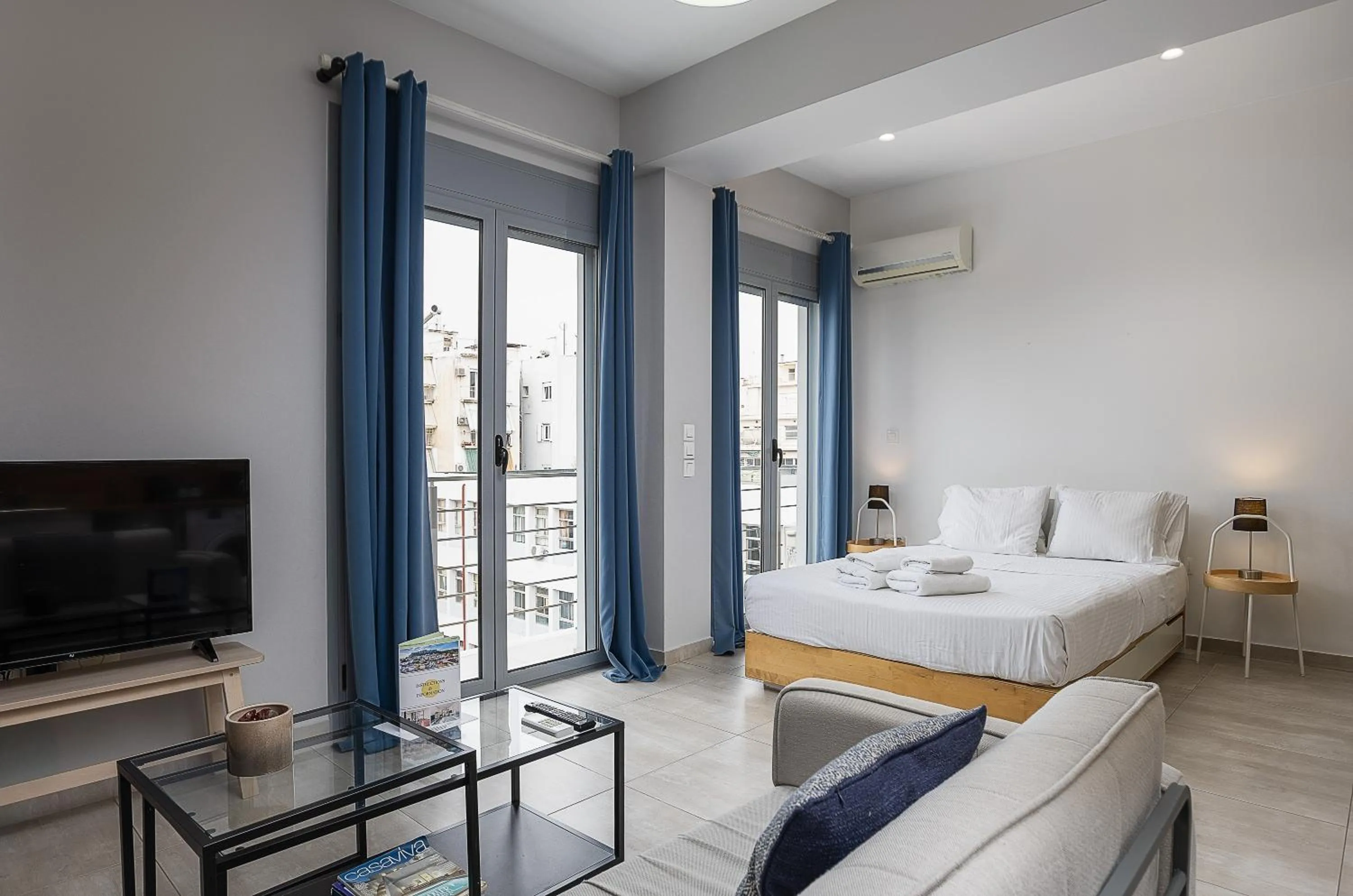 Photo of the whole room, Bed in The Omnia Collection Pagrati