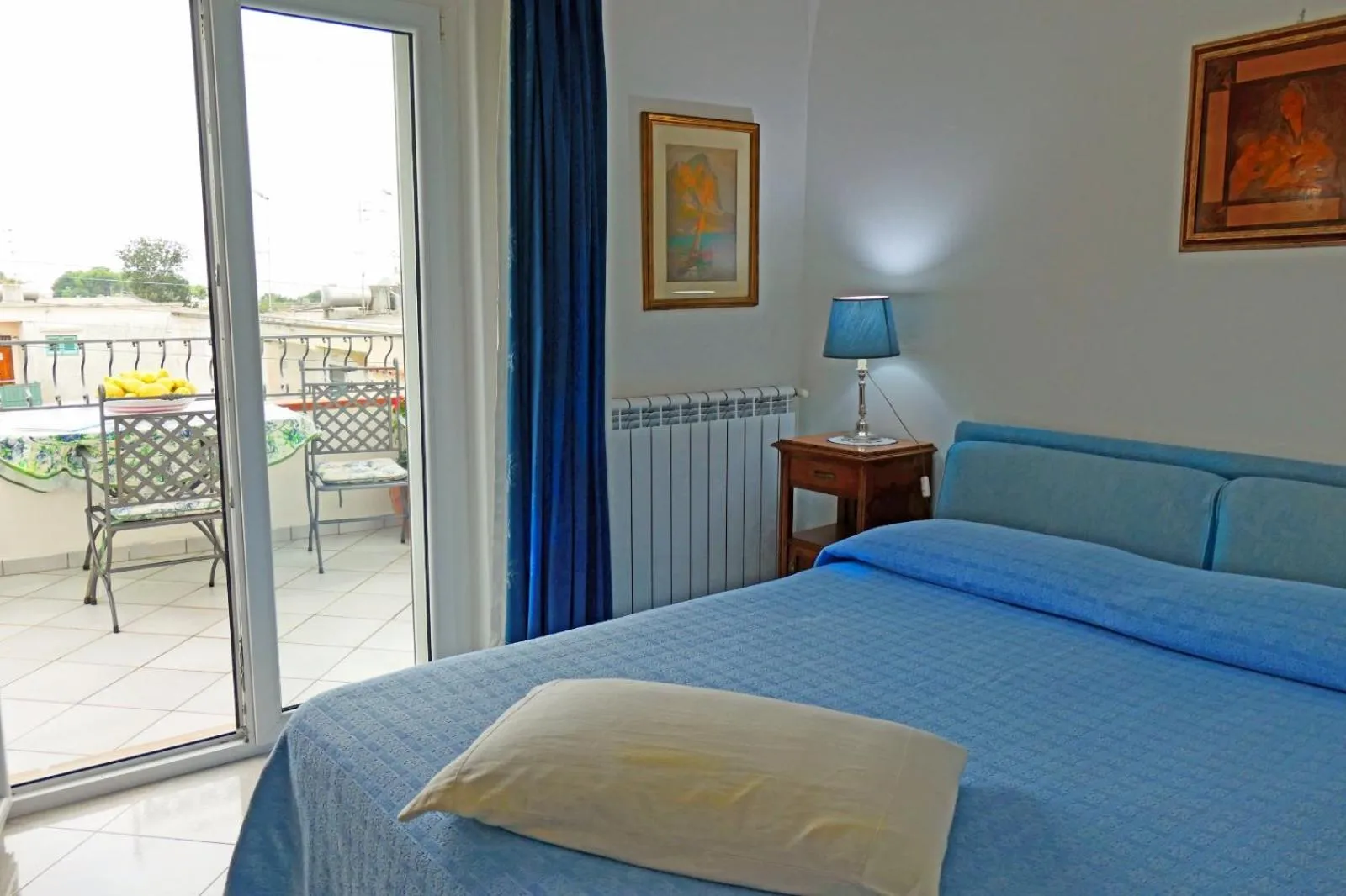 Bedroom, Bed in La Ninfa Di Capri