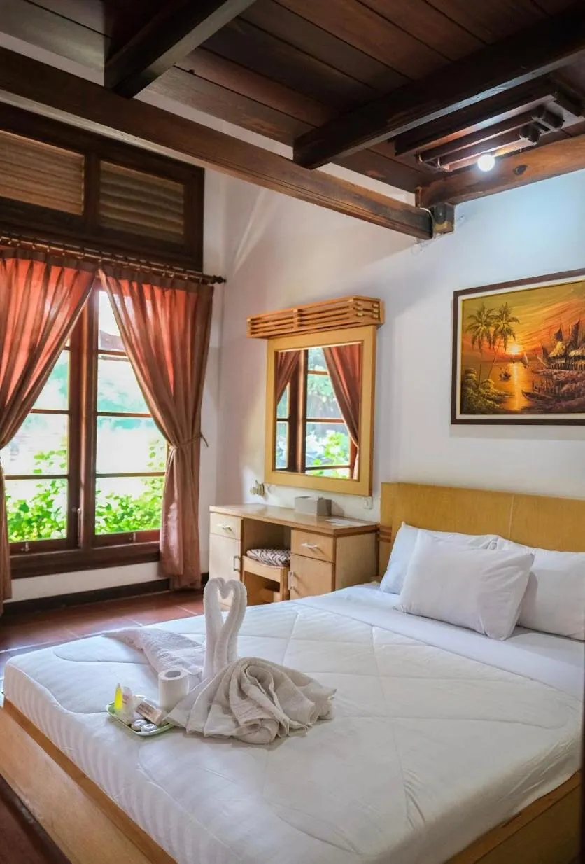 Bed in Jawa Dwipa Heritage Resort