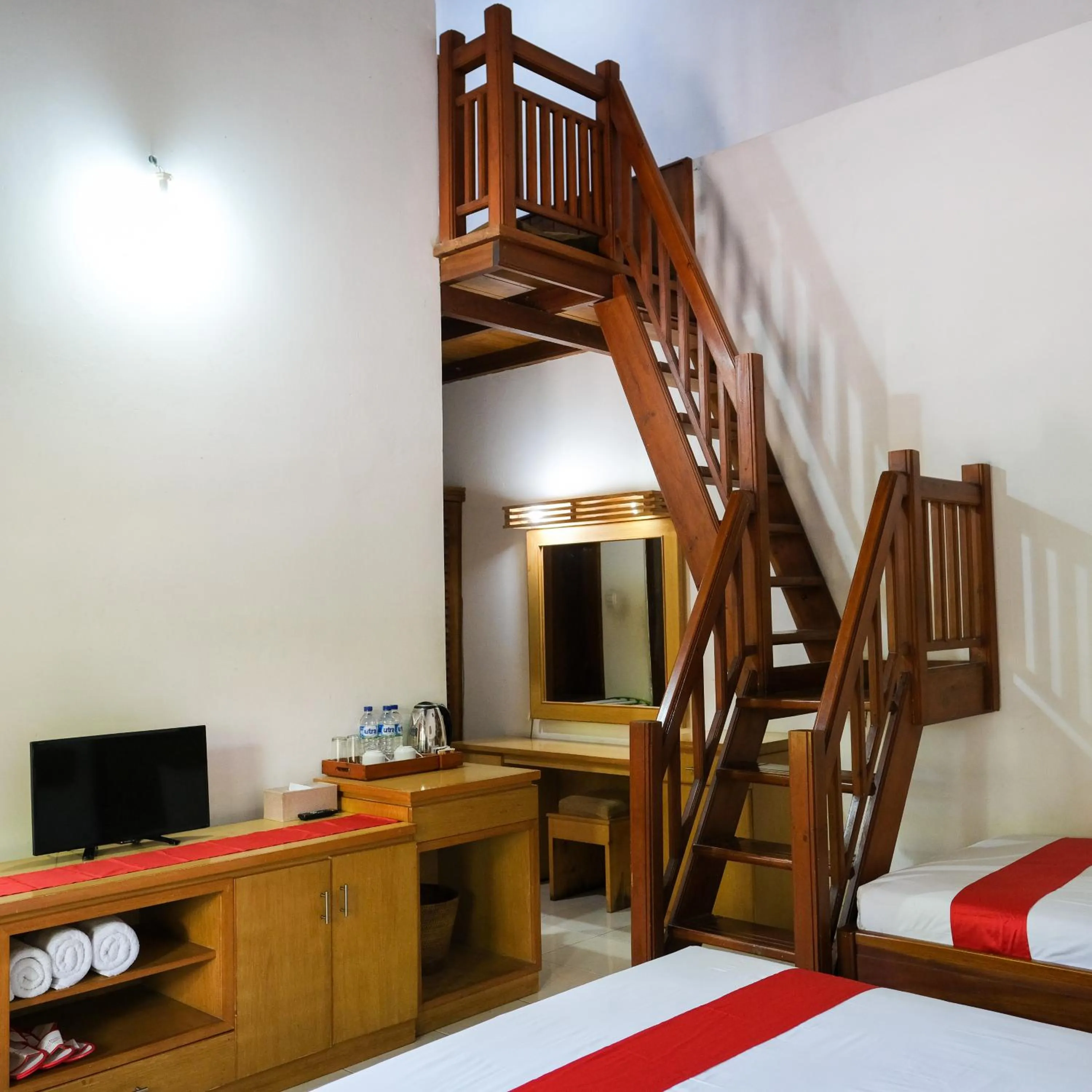 Bed in Jawa Dwipa Heritage Resort