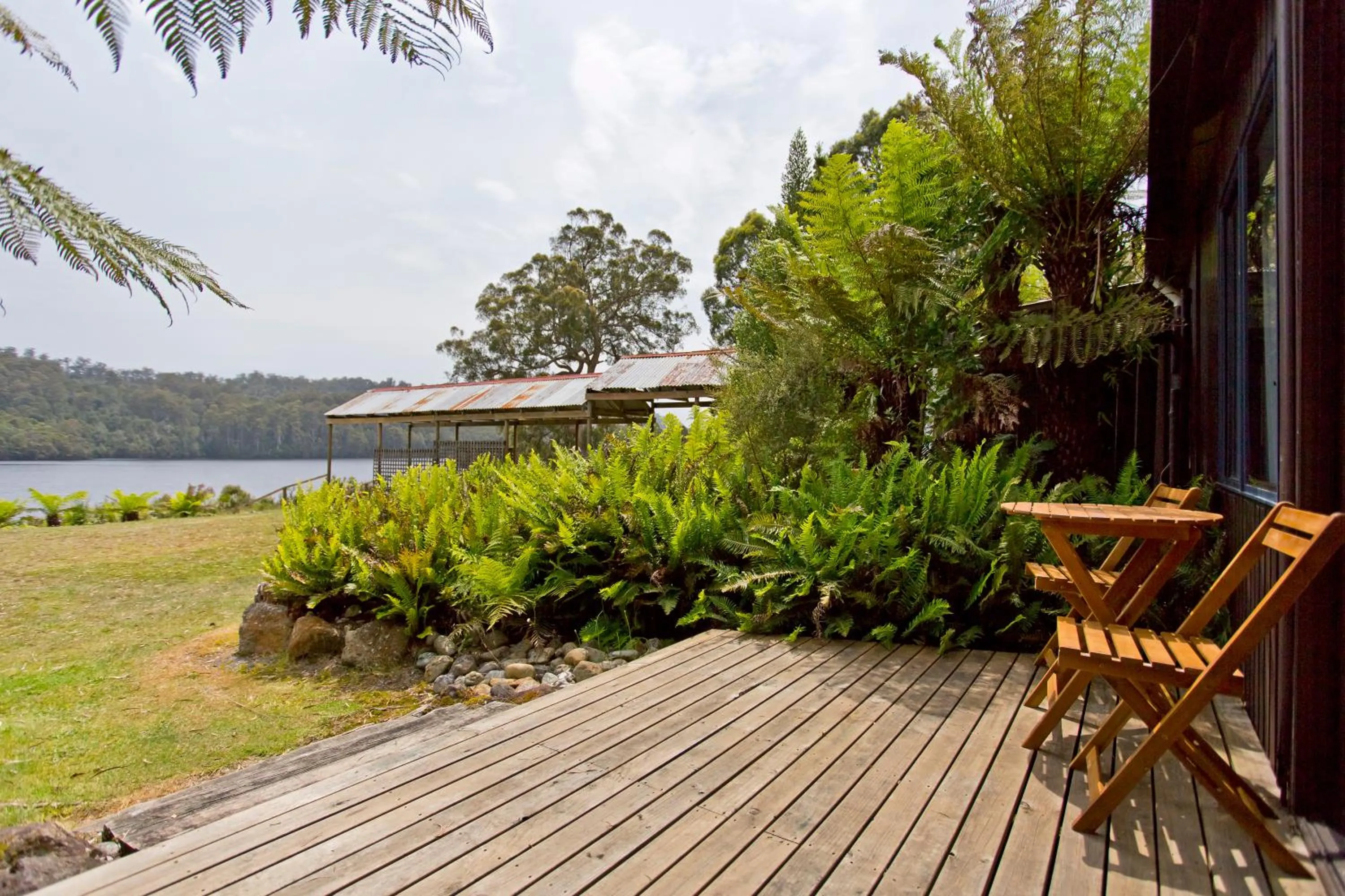Lake view in Tullah Lakeside Lodge