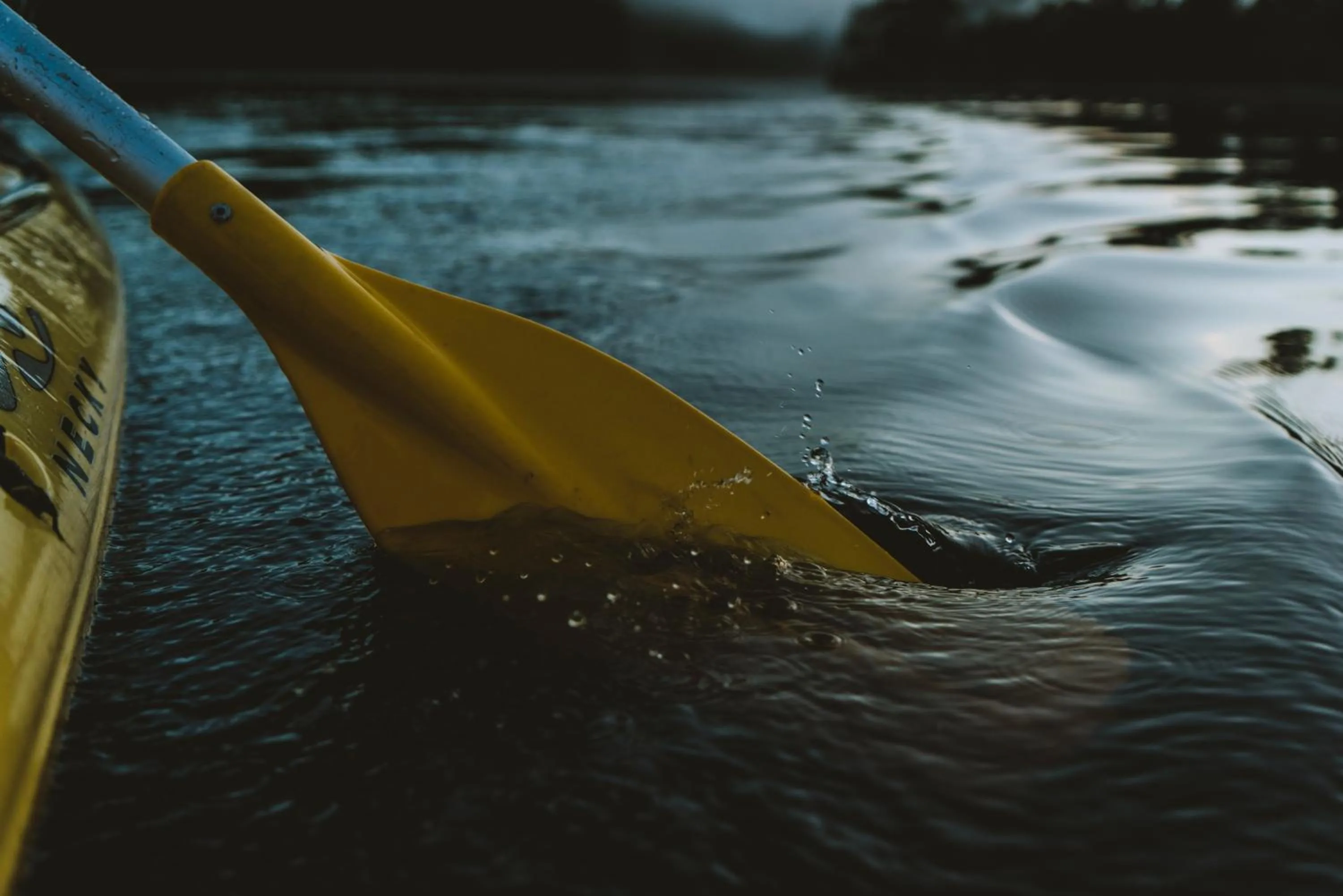 Canoeing in Tullah Lakeside Lodge