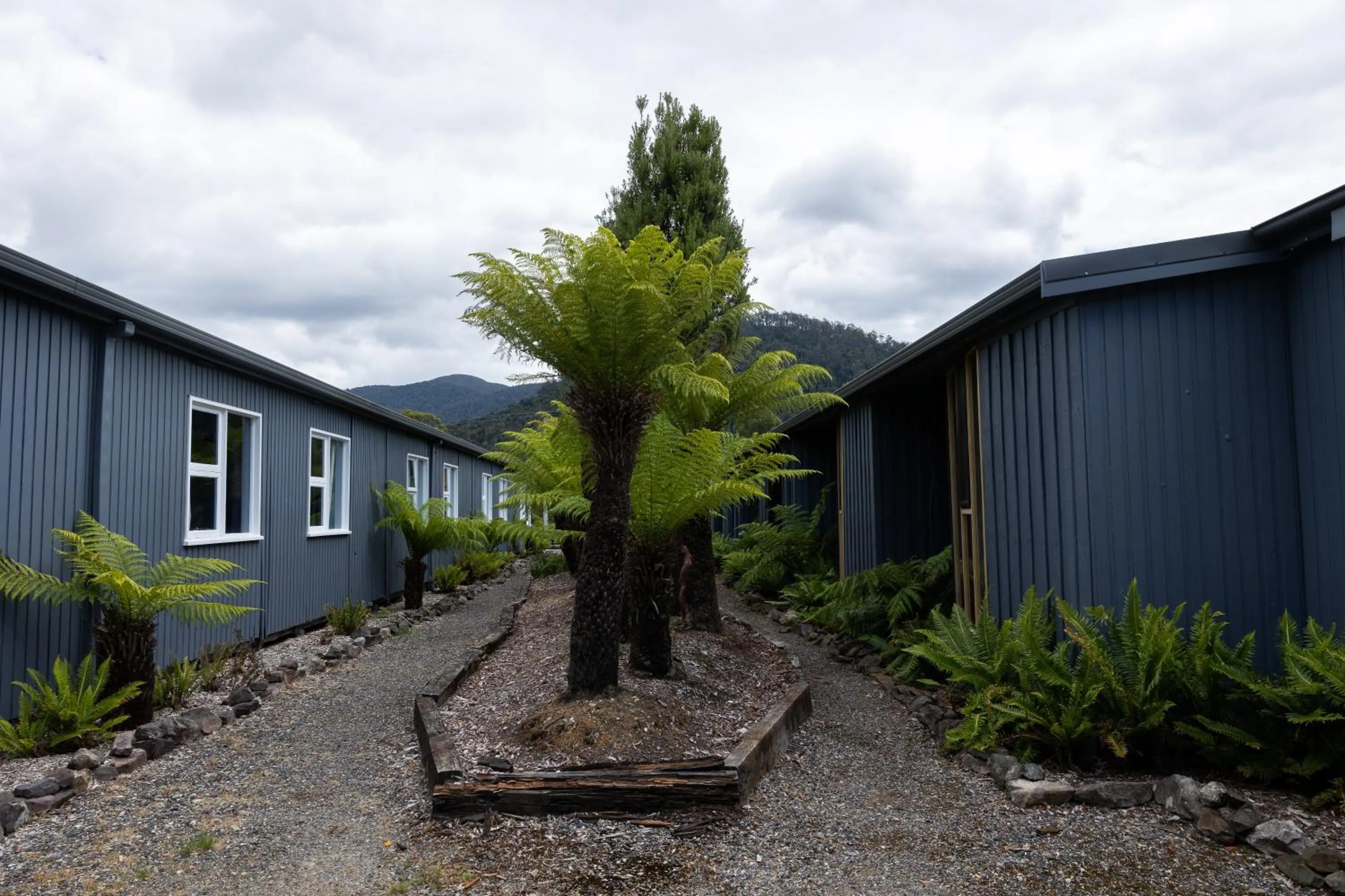 Property building in Tullah Lakeside Lodge