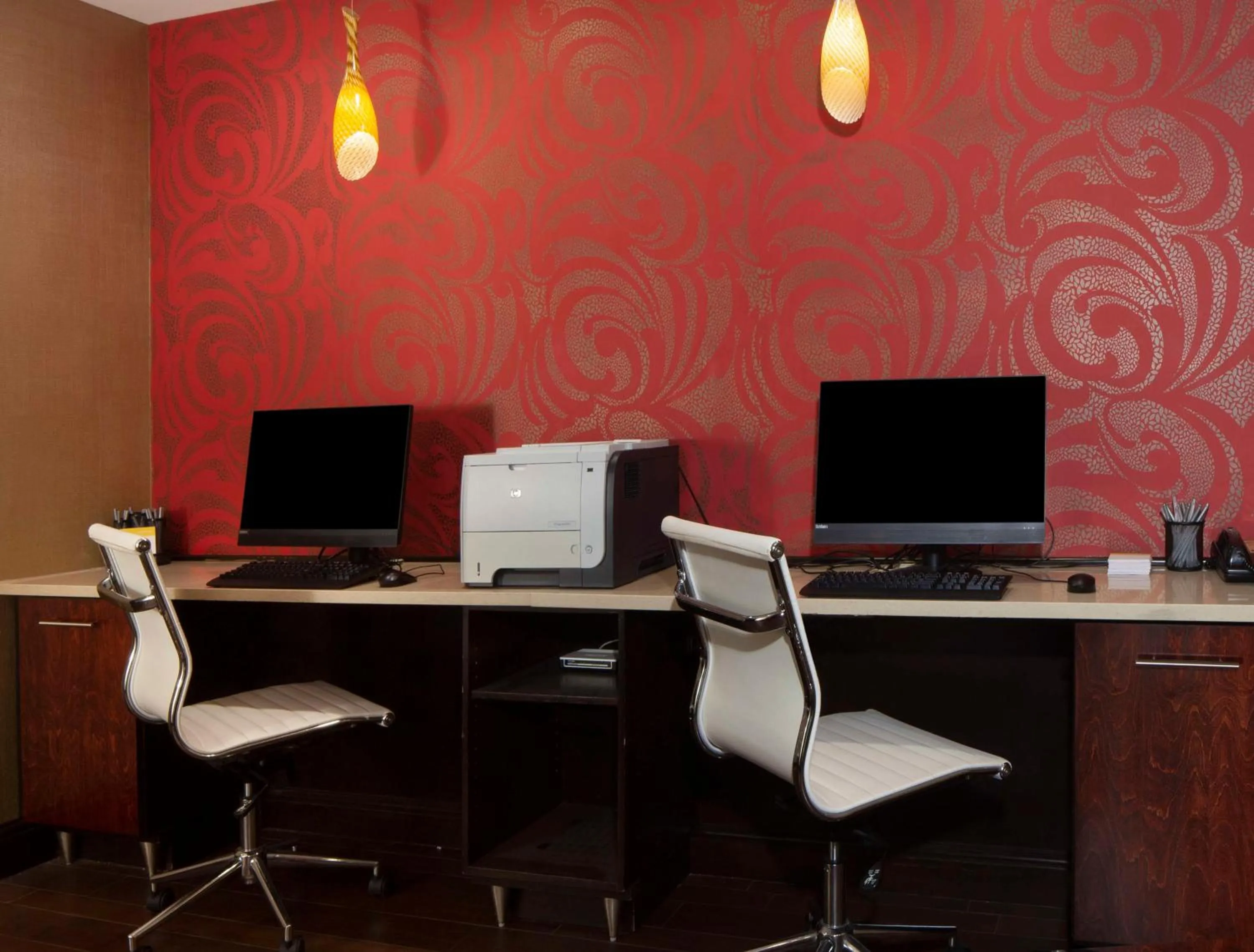 Business facilities in Hampton Inn Charleston-Southridge