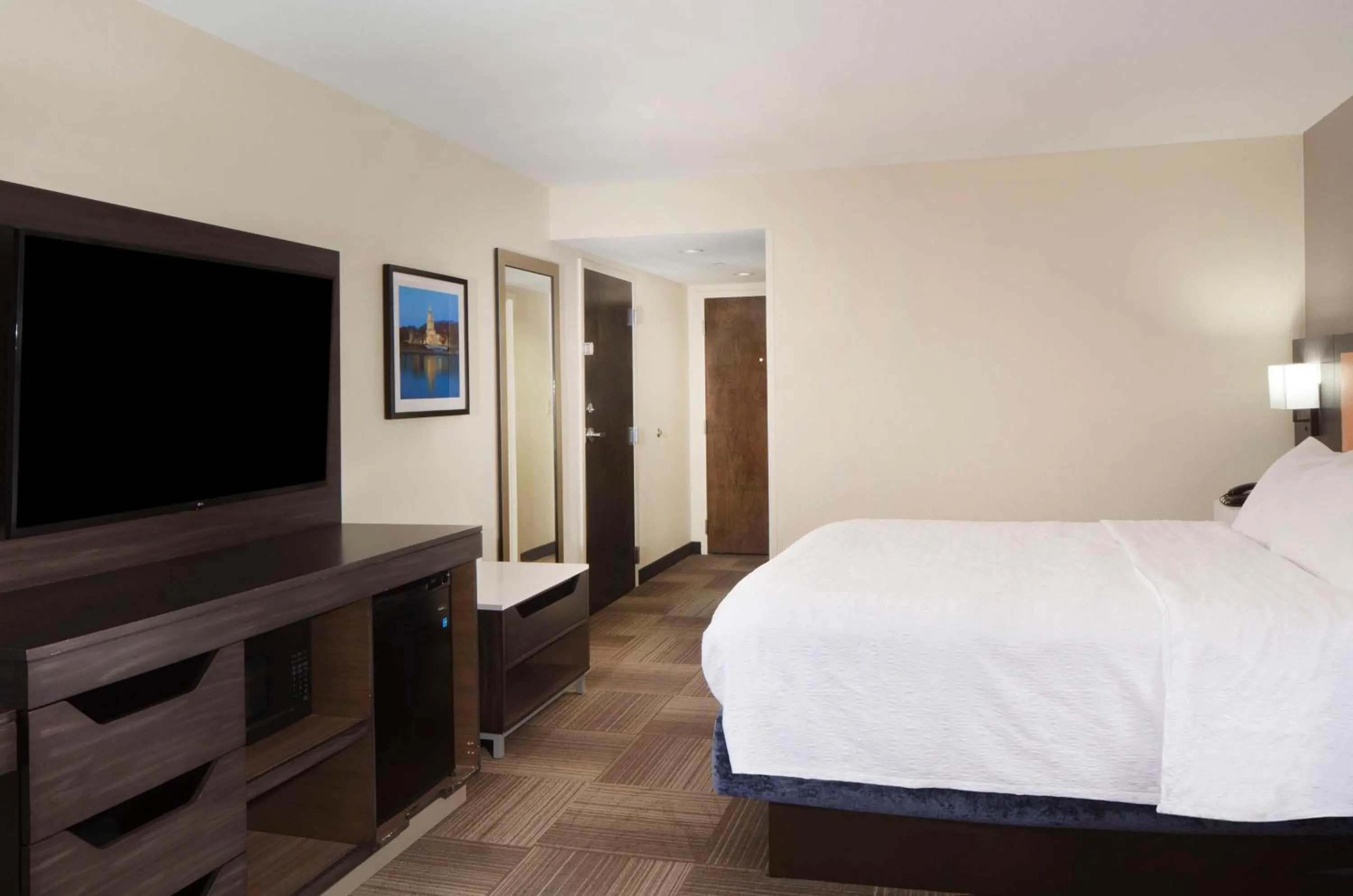 Bed in Hampton Inn Charleston-Southridge