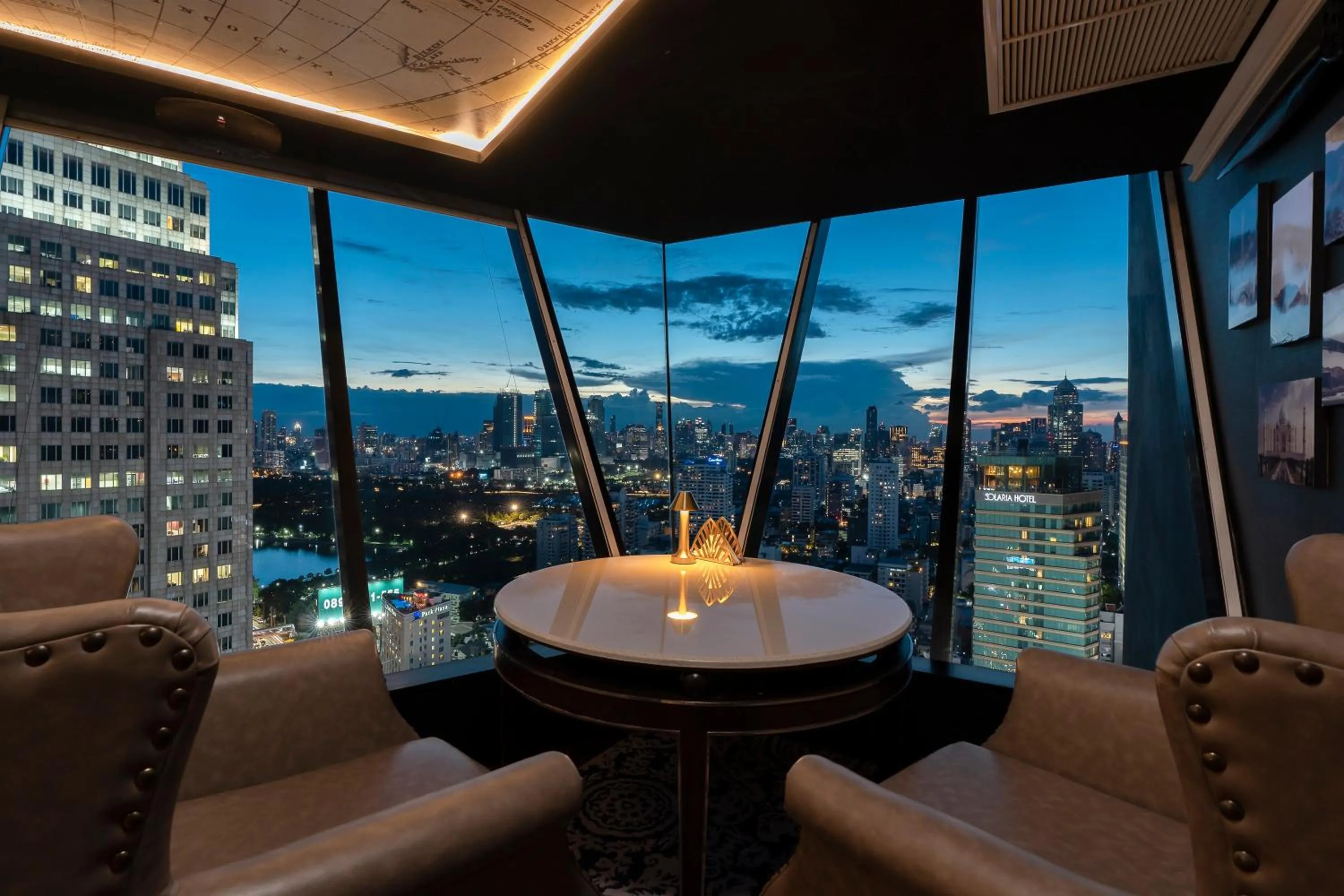 Restaurant/places to eat in The Continent Hotel Sukhumvit - Asok BTS Bangkok