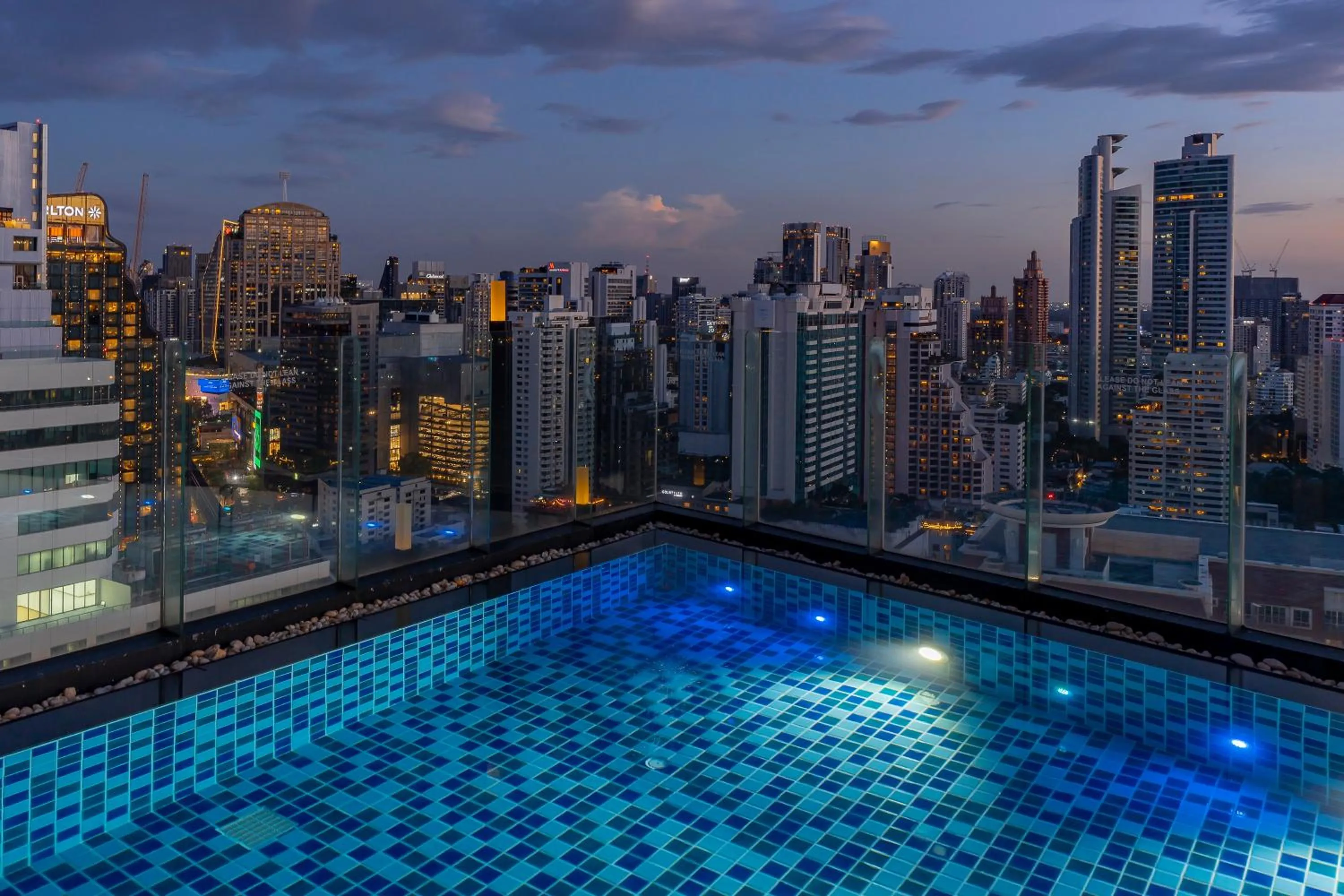 Swimming pool in The Continent Hotel Sukhumvit - Asok BTS Bangkok