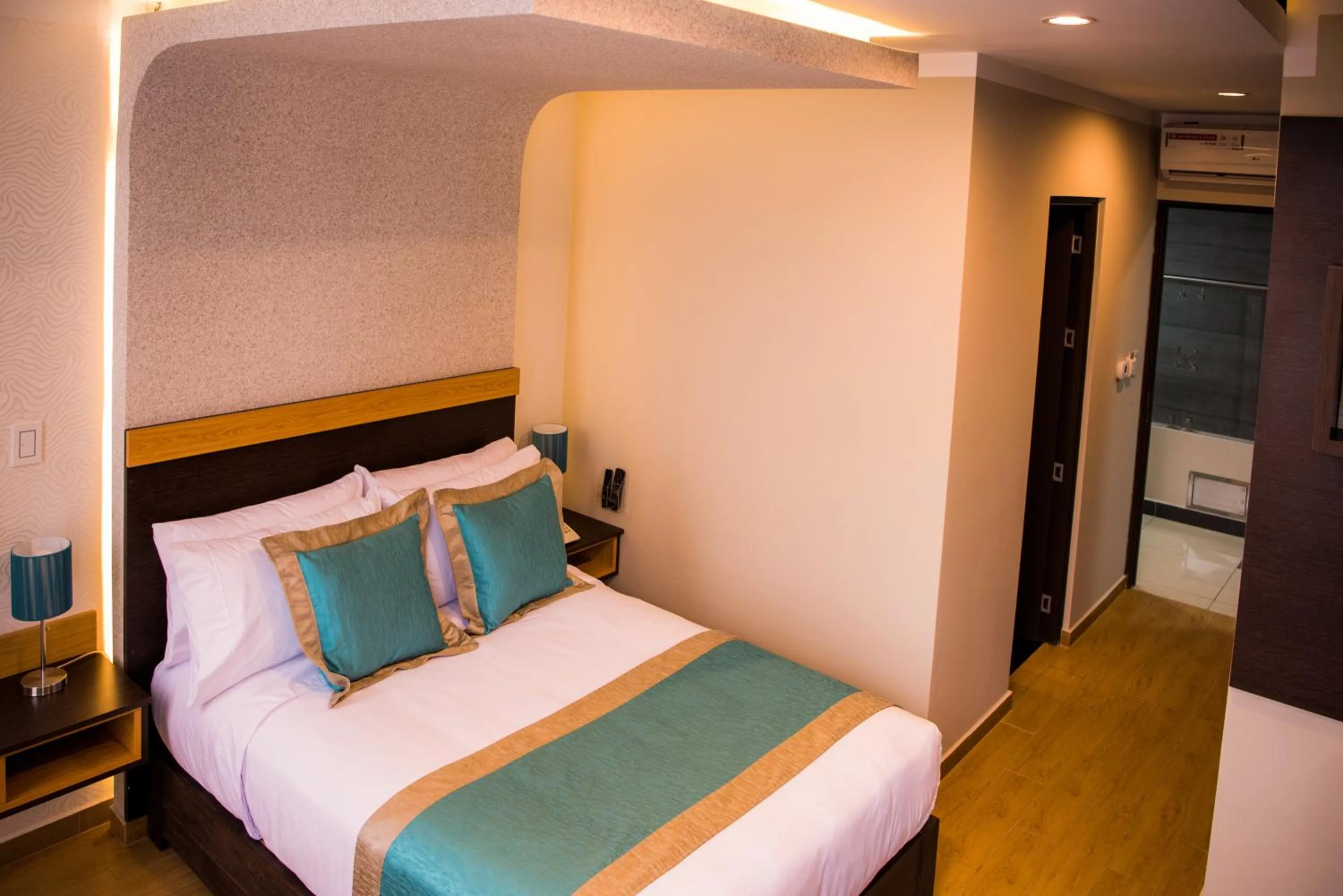 Bed in Hotel Diamond Lima