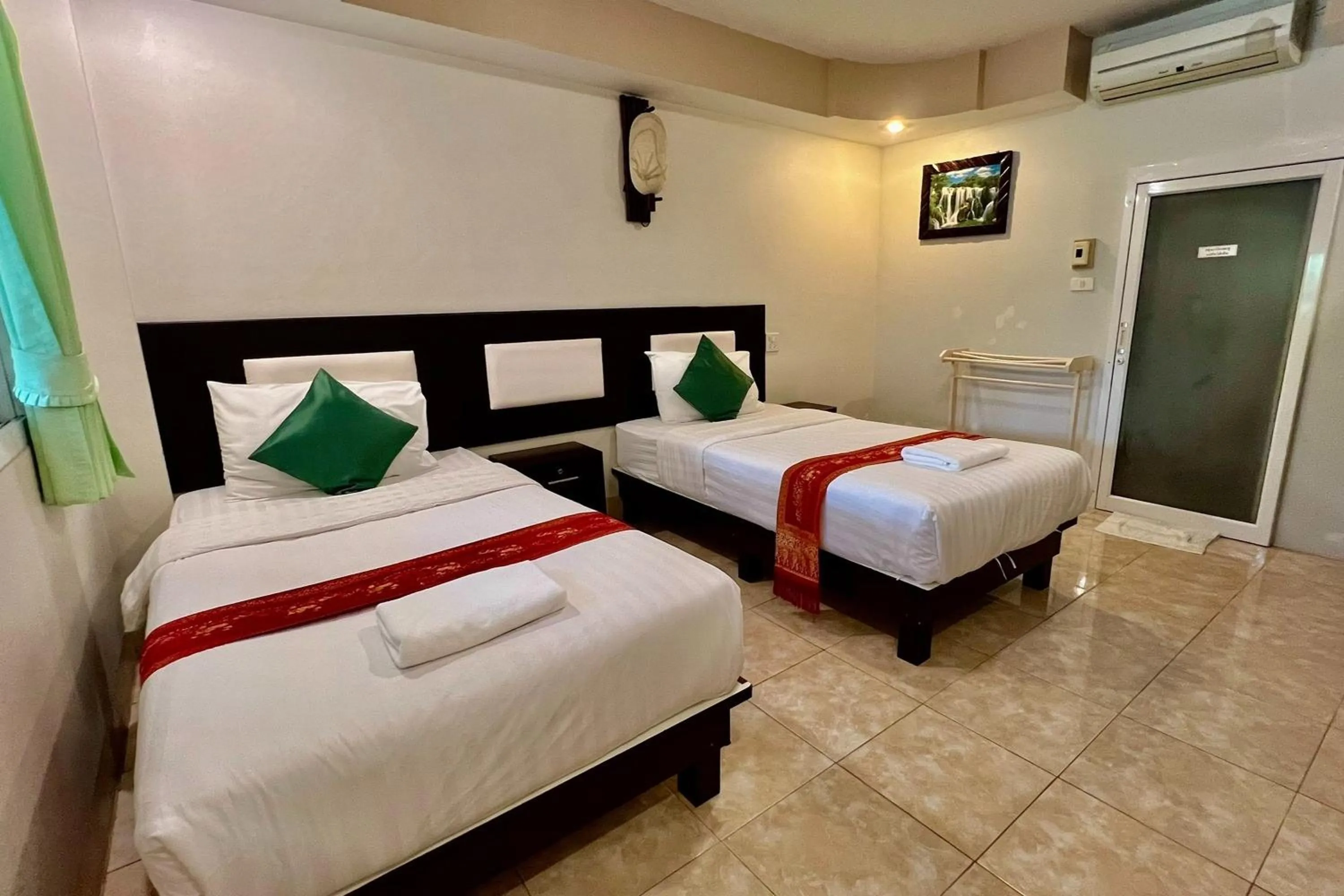 Bed in Nan Thara Place