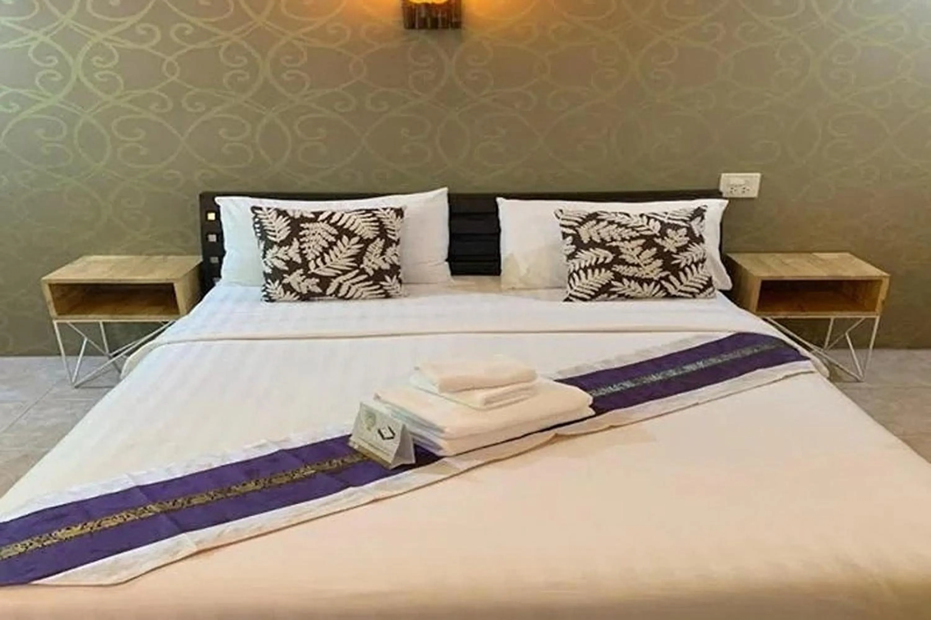 Bed in Nan Thara Place