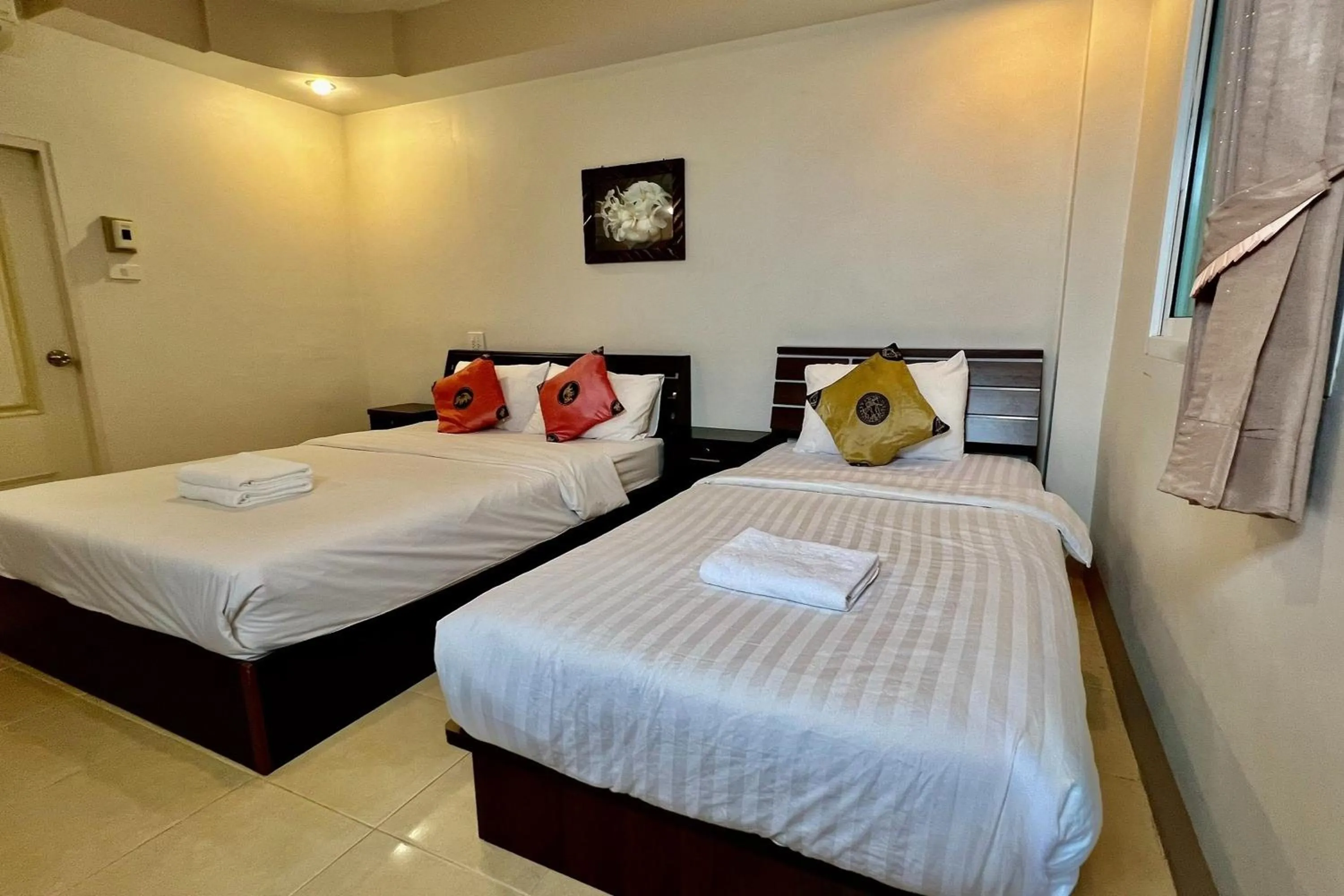 Bed in Nan Thara Place