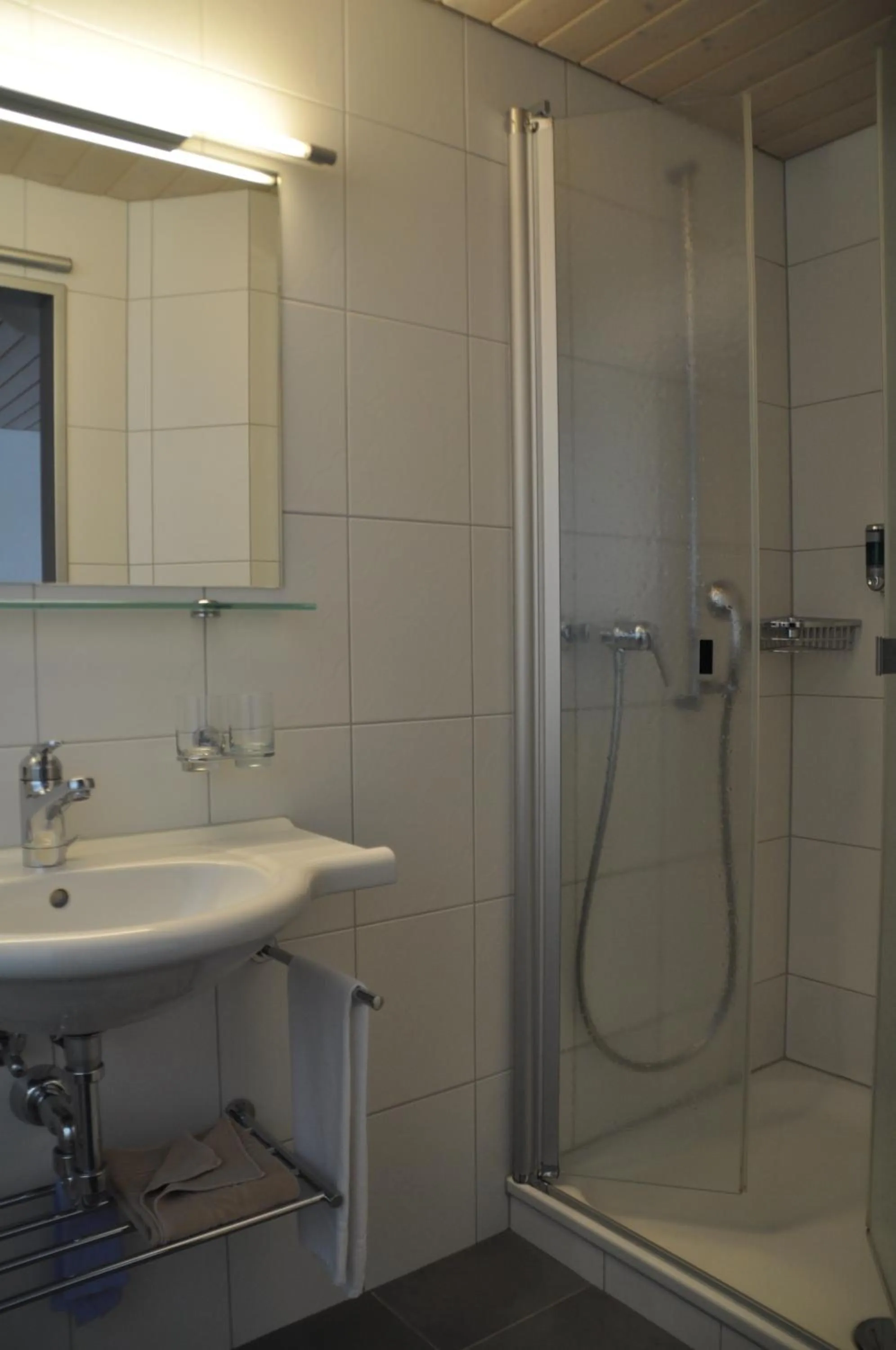 Bathroom in Ferien- und Familienhotel Alpina Adelboden