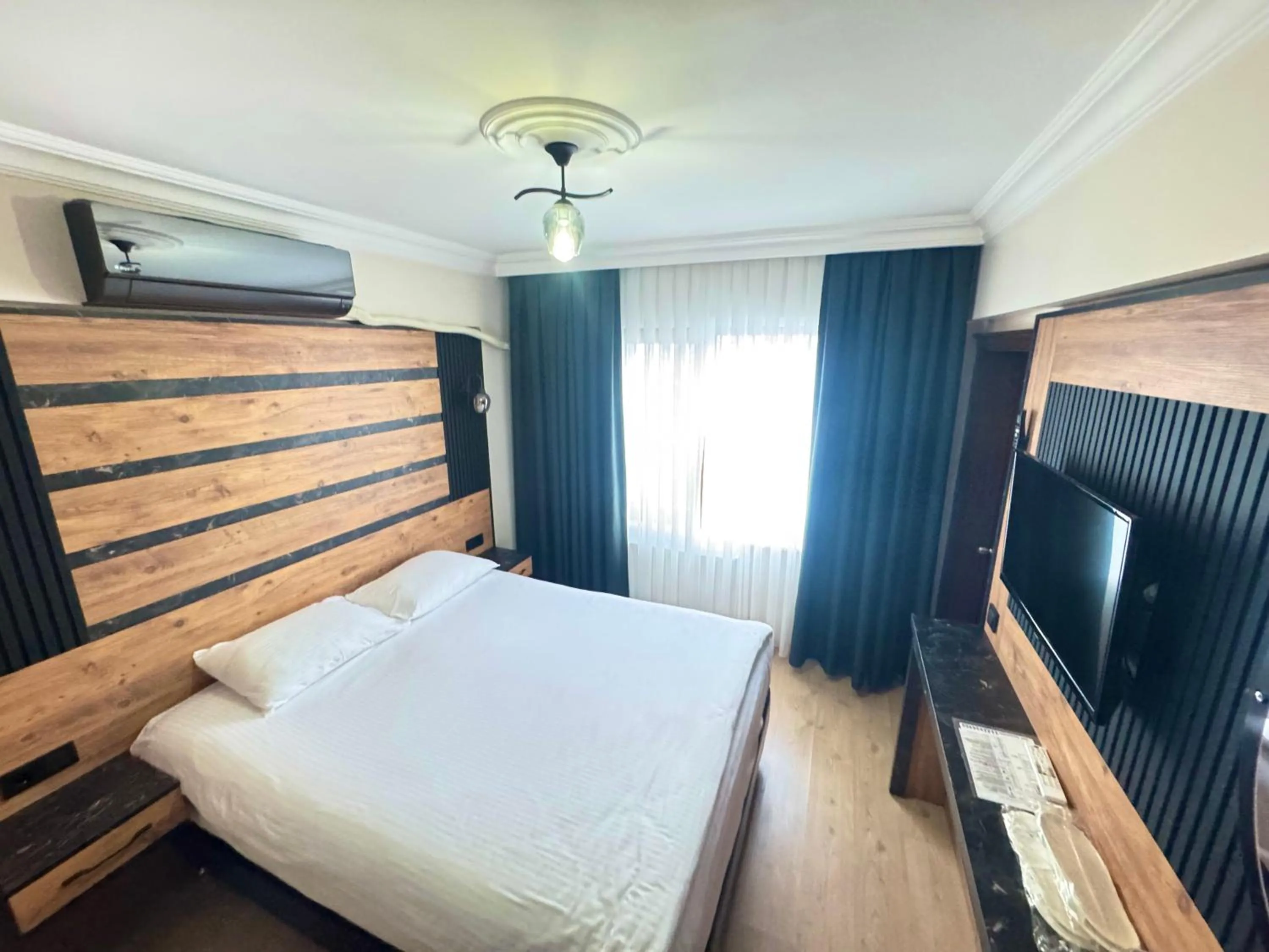 Photo of the whole room, Bed in Amasra Ceylin Otel