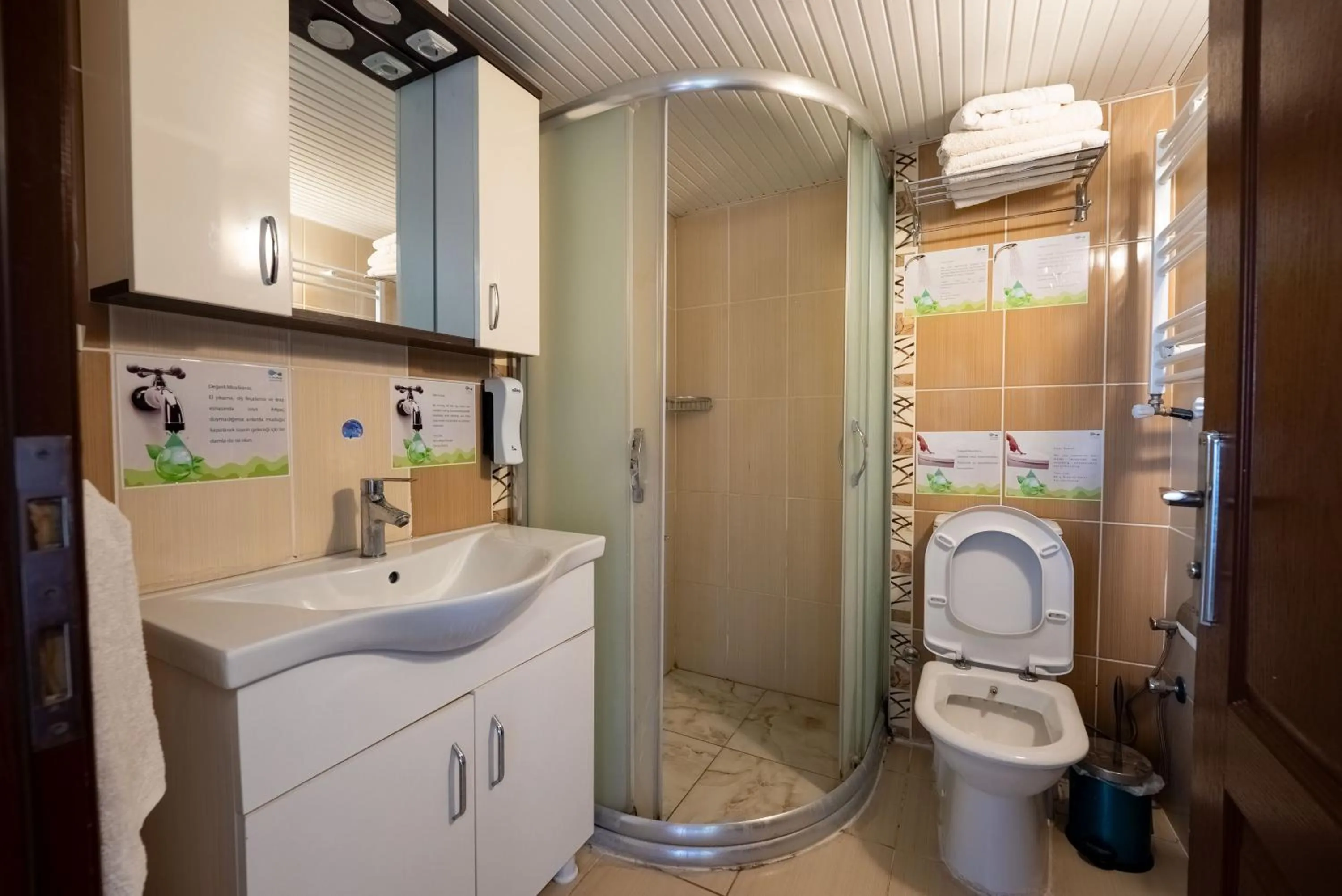 Shower in Fulya Pension