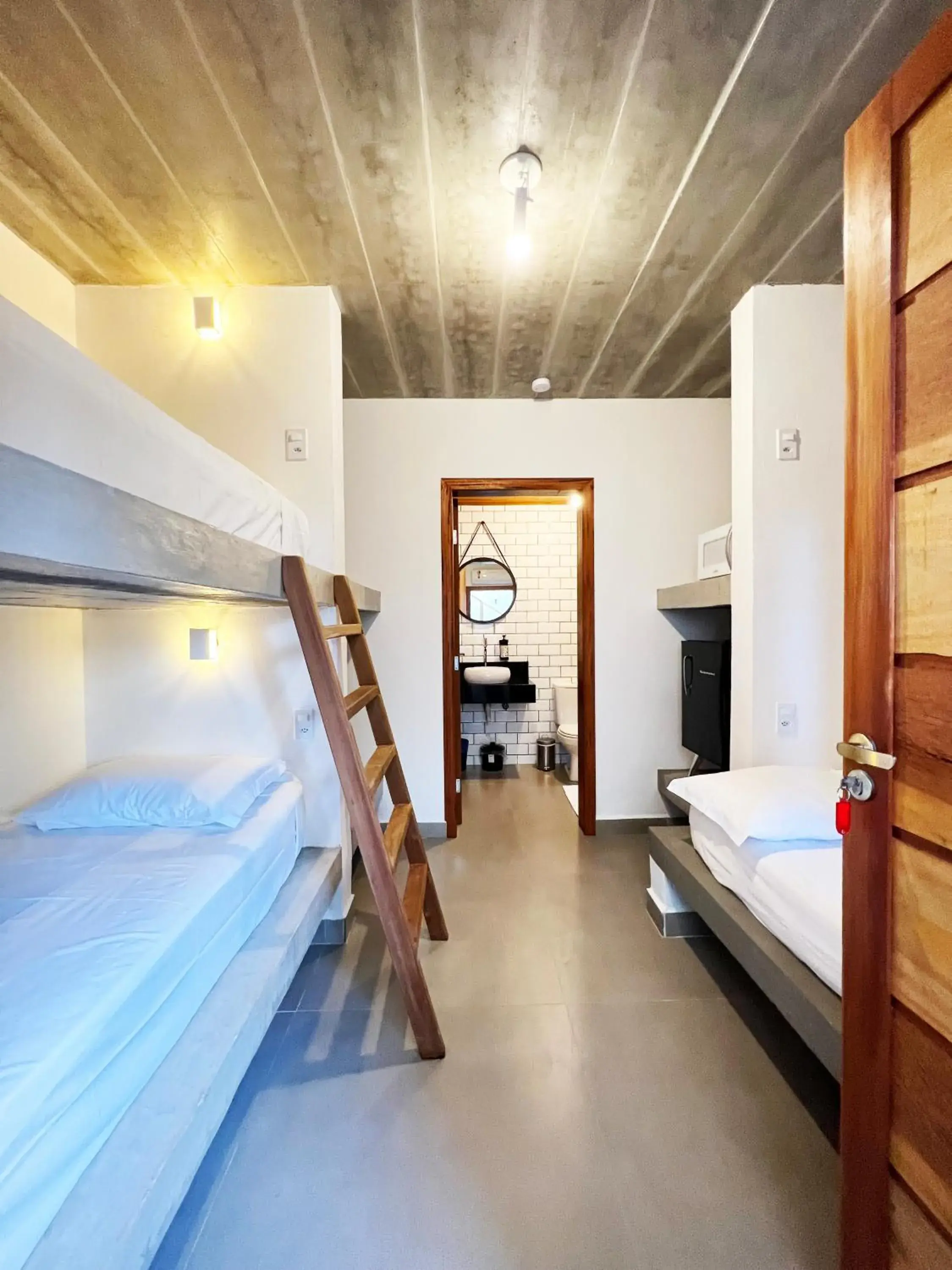 Quadruple Room in Smart Hotel Reserva Ilhabela Quadruple Room in Smart Hotel Reserva Ilhabela