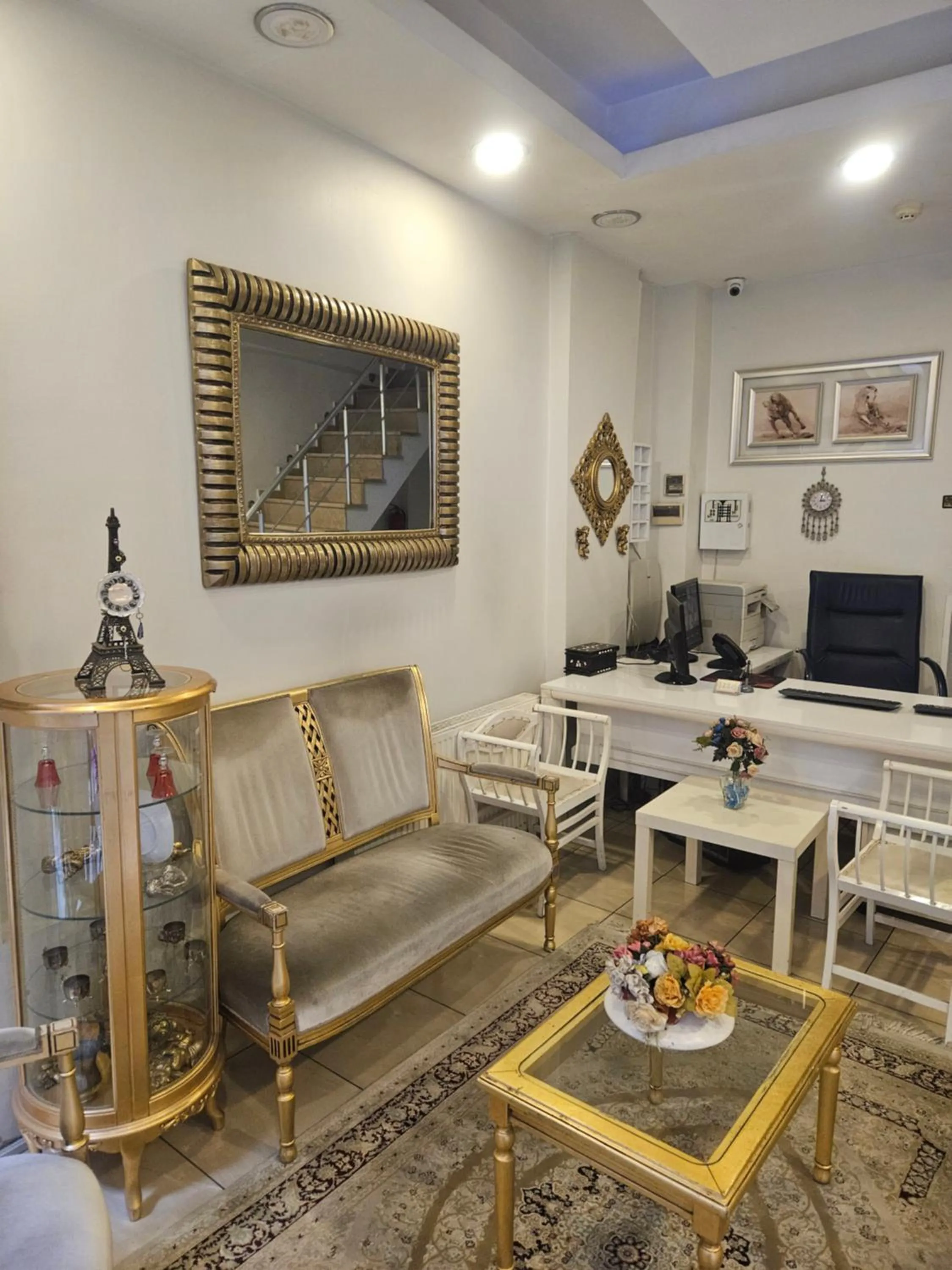 Lobby or reception in Lemon Residence