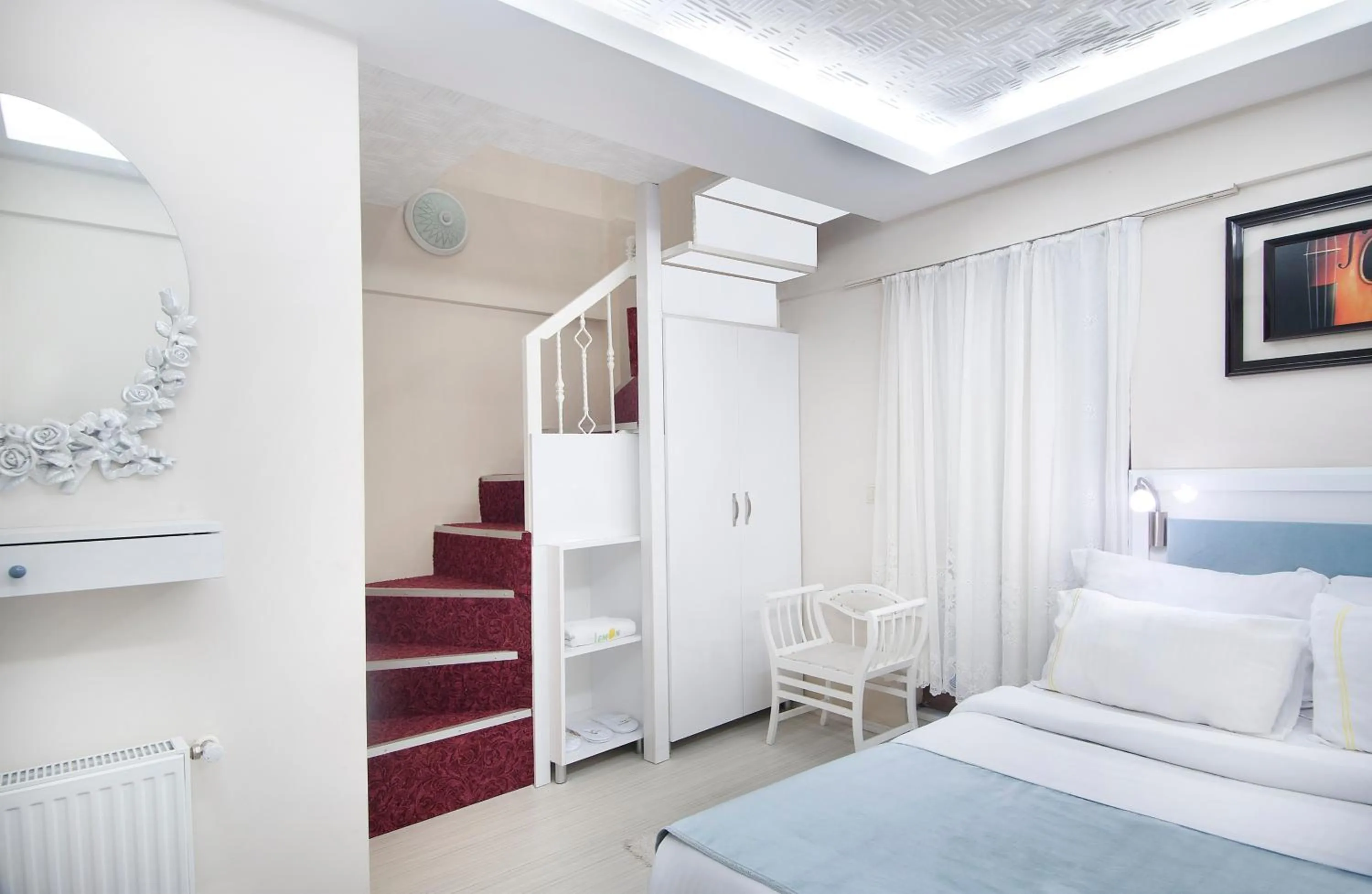 Bed in Lemon Residence