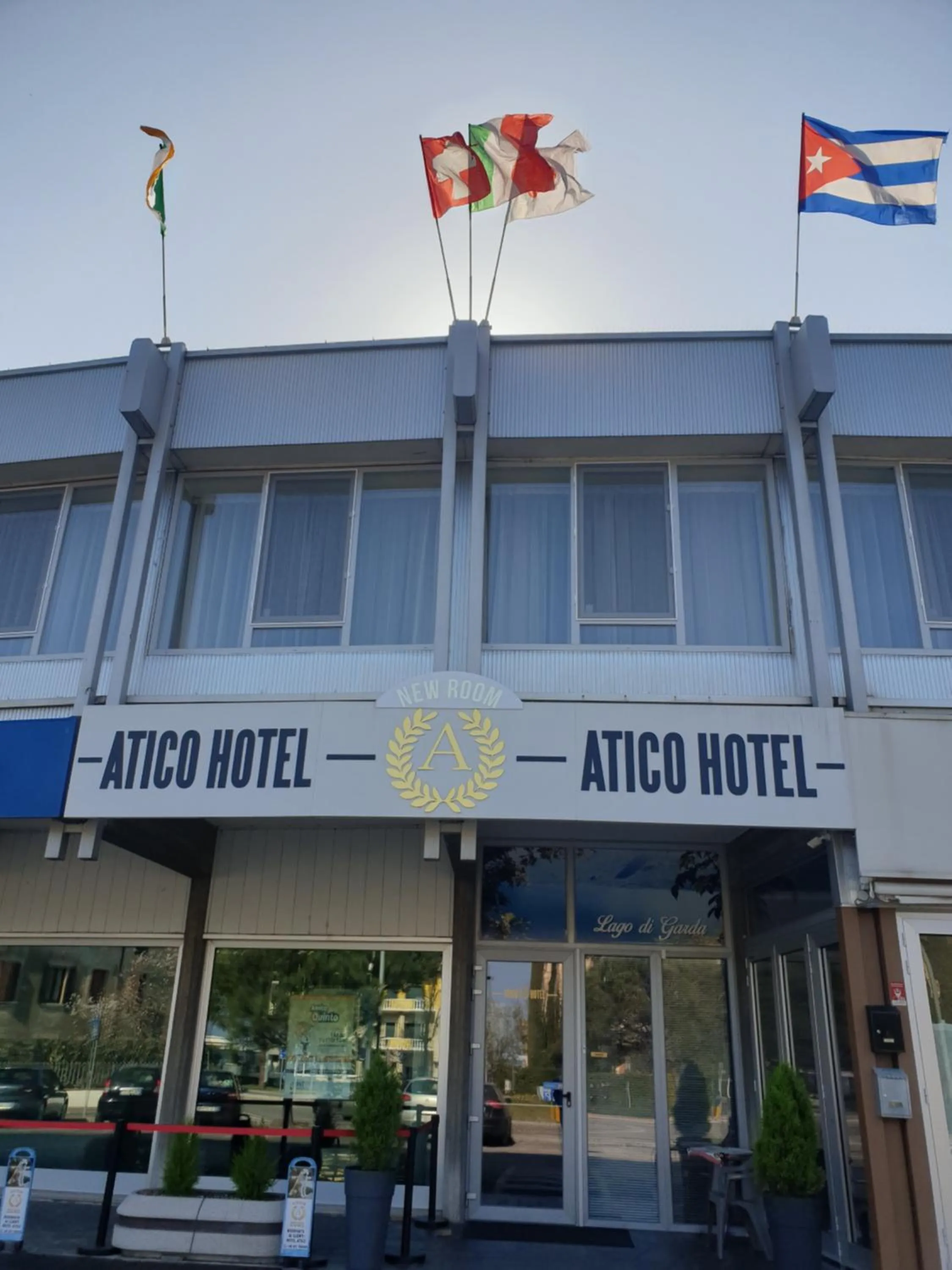 Facade/entrance in Atico Hotel