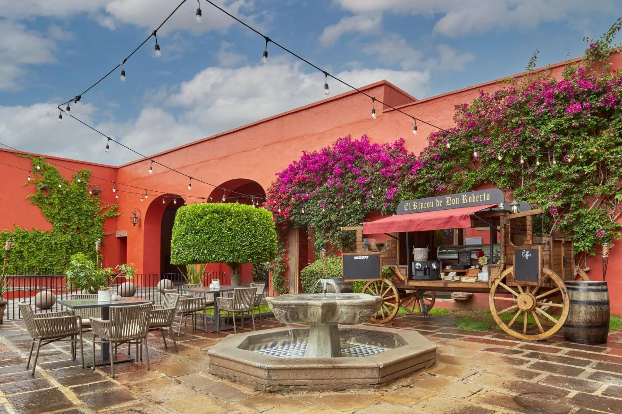 Restaurant/places to eat in Fiesta Americana Hacienda Galindo Resort & Spa