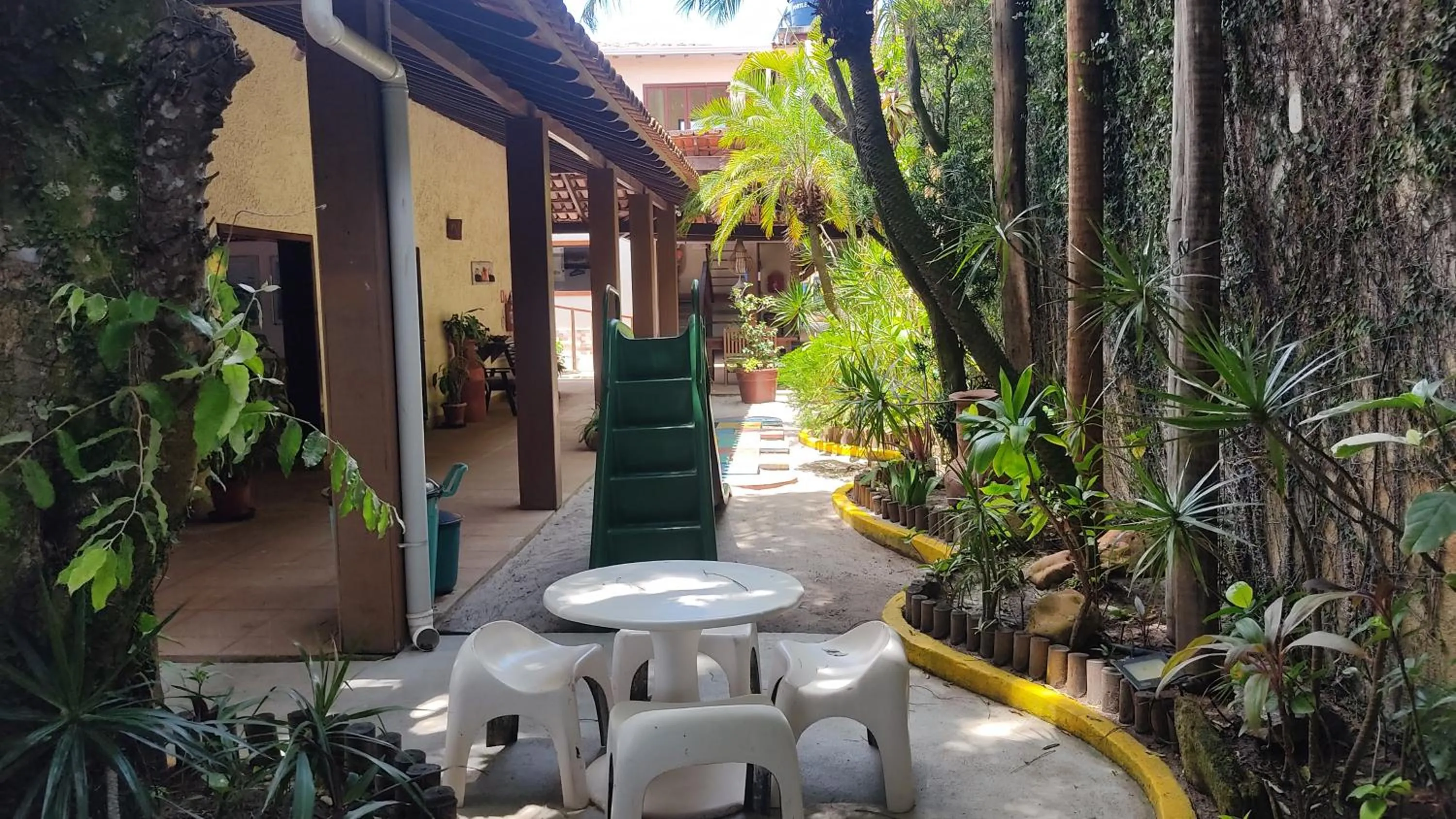 Property building in Pousada Novo Prado