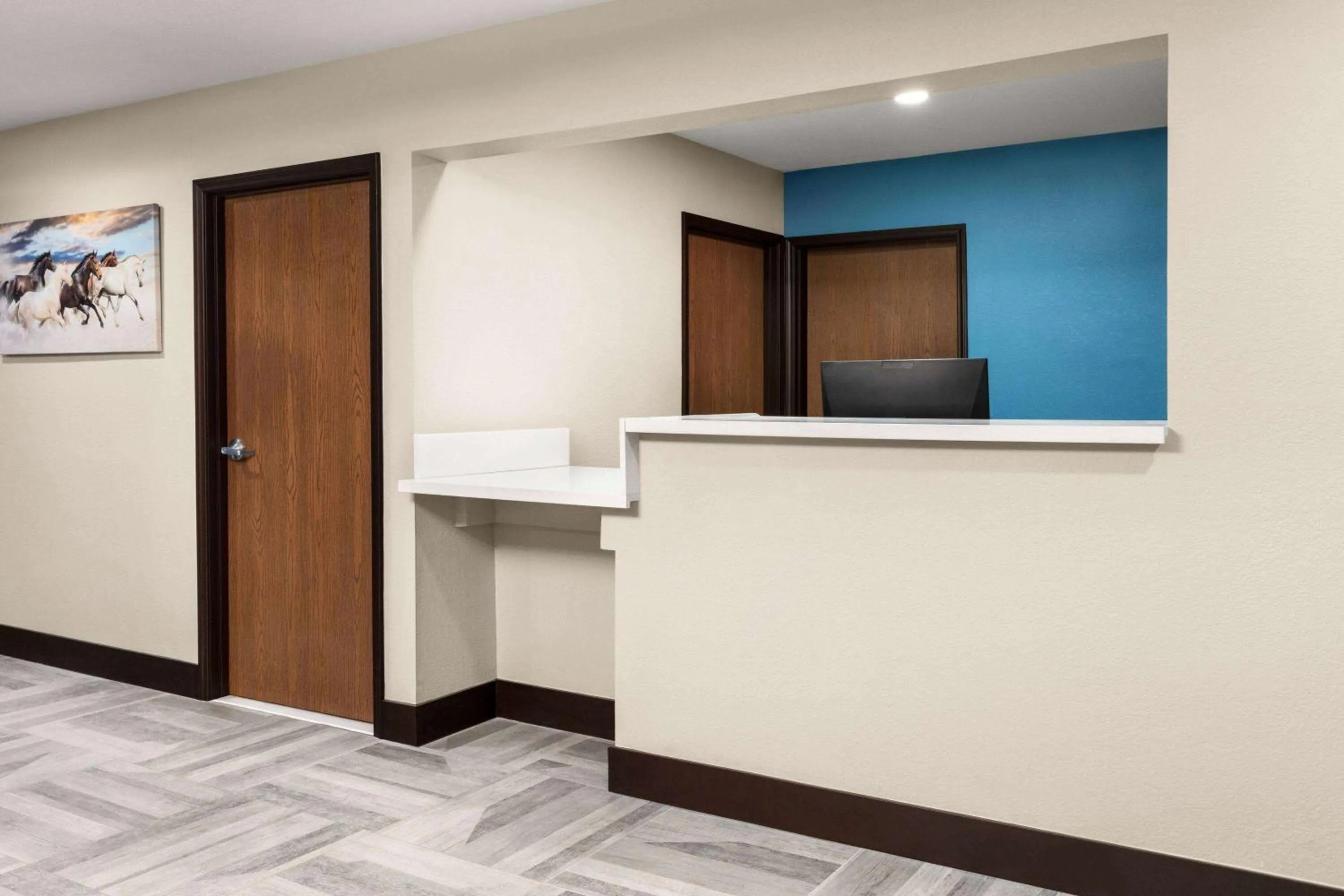 Lobby or reception in Days Inn by Wyndham Washington Court House