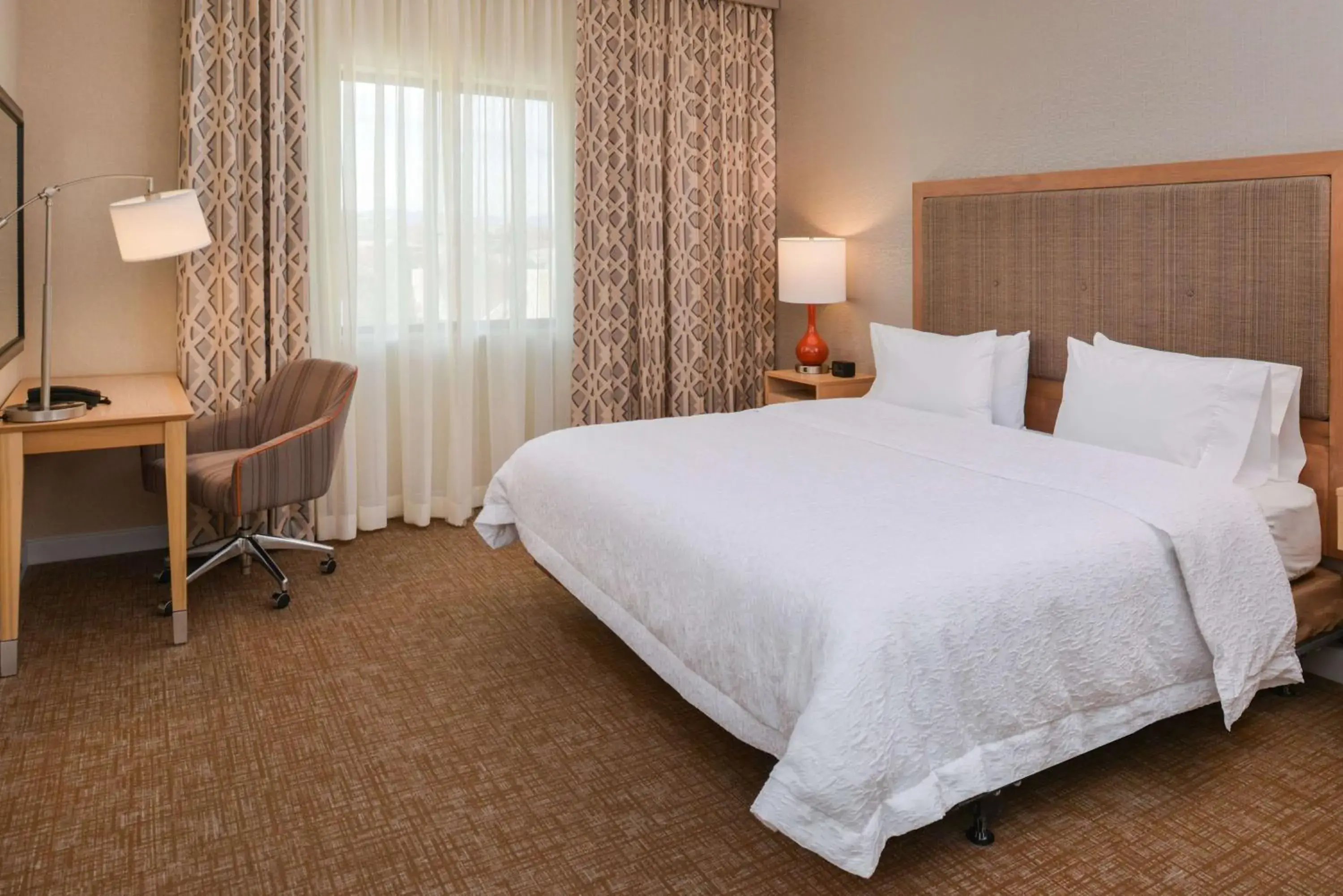 King Room - Mobility Accessible/Non-Smoking in Hampton Inn & Suites Denver-Speer Boulevard King Room - Mobility Accessible/Non-Smoking in Hampton Inn & Suites Denver-Speer Boulevard