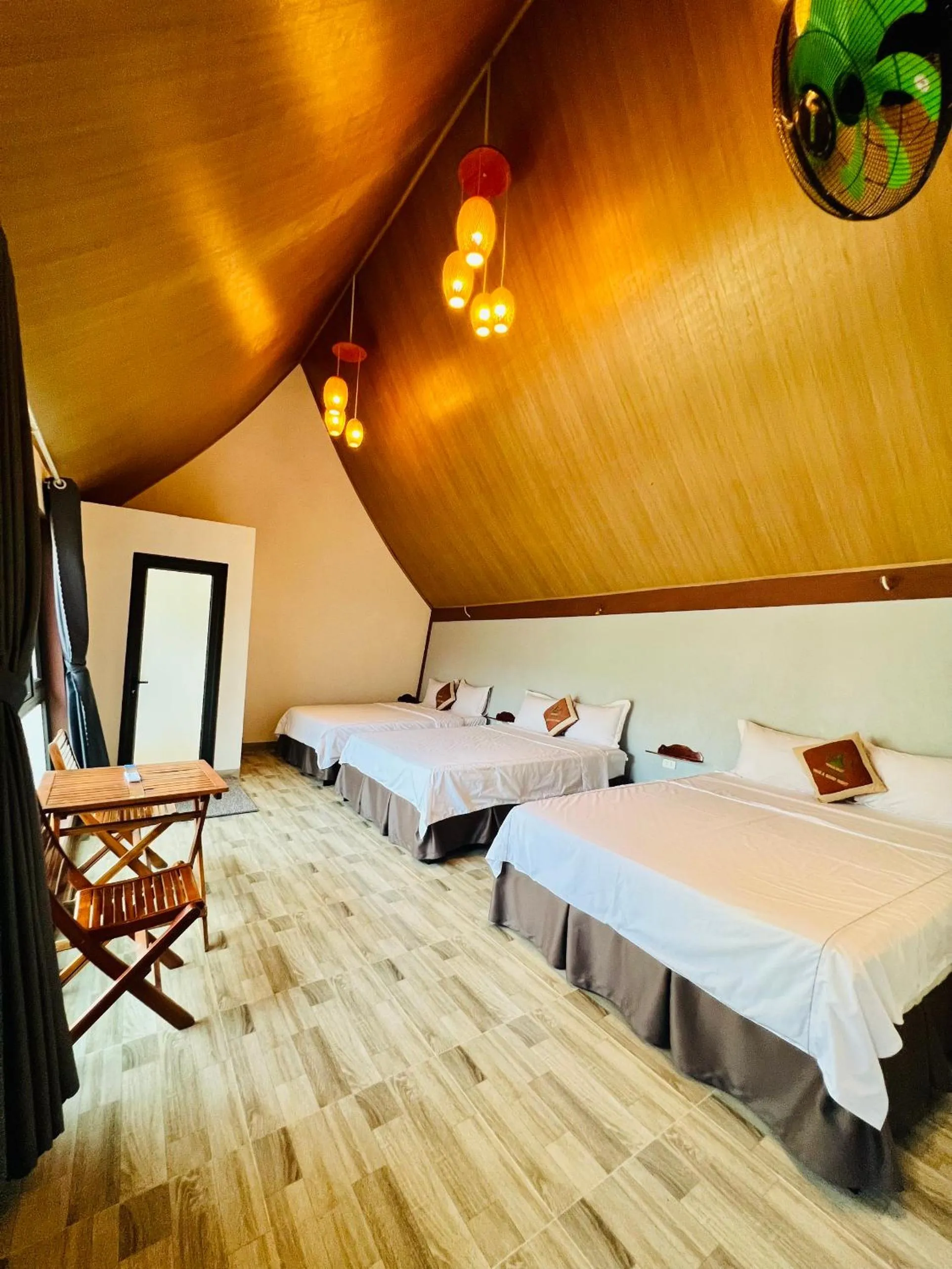 Bed in Tropical Valley Homestay - Villas