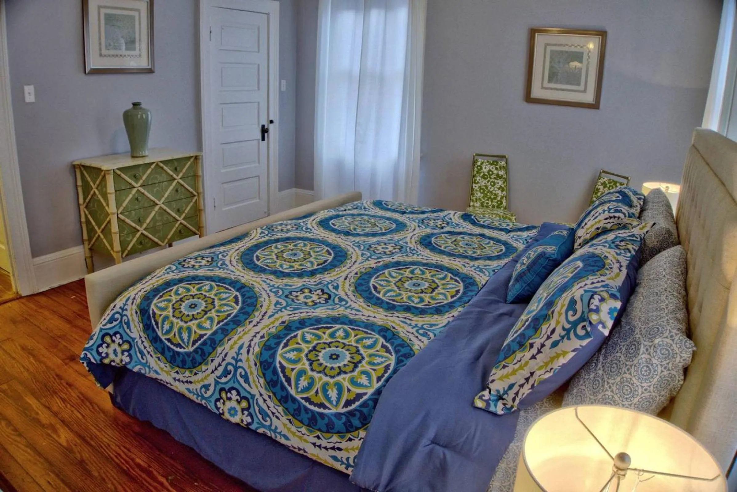 Bedroom, Bed in Beautiful 6 Bed, 5 Bath Historic Savannah Home