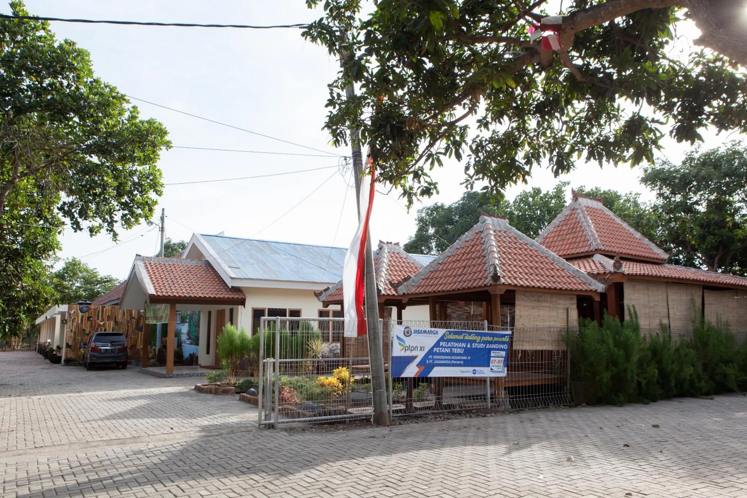 Property building in RedDoorz near Baluran National Park