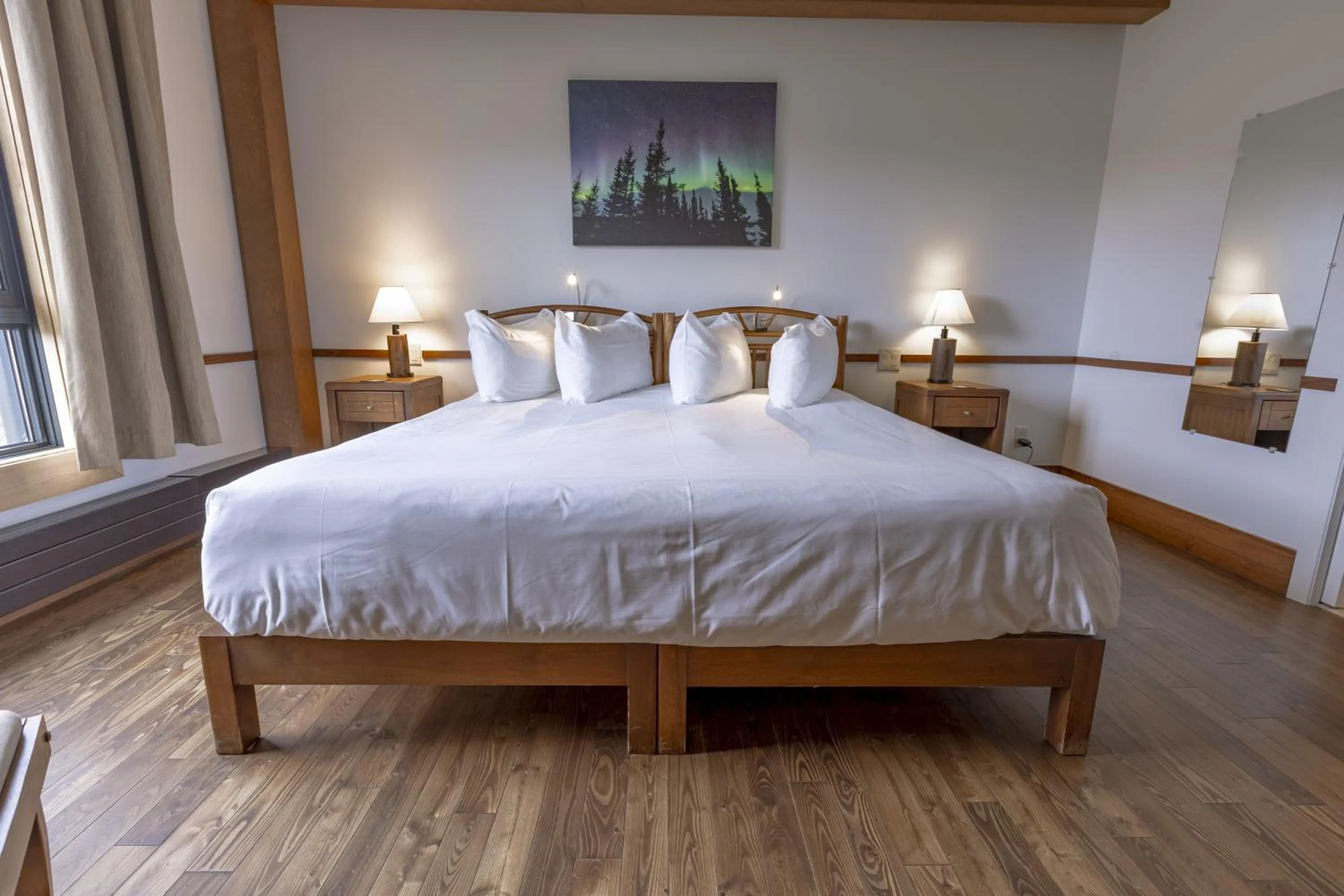 Bed in Auberge de Montagne des Chic-Chocs Mountain Lodge - Sepaq