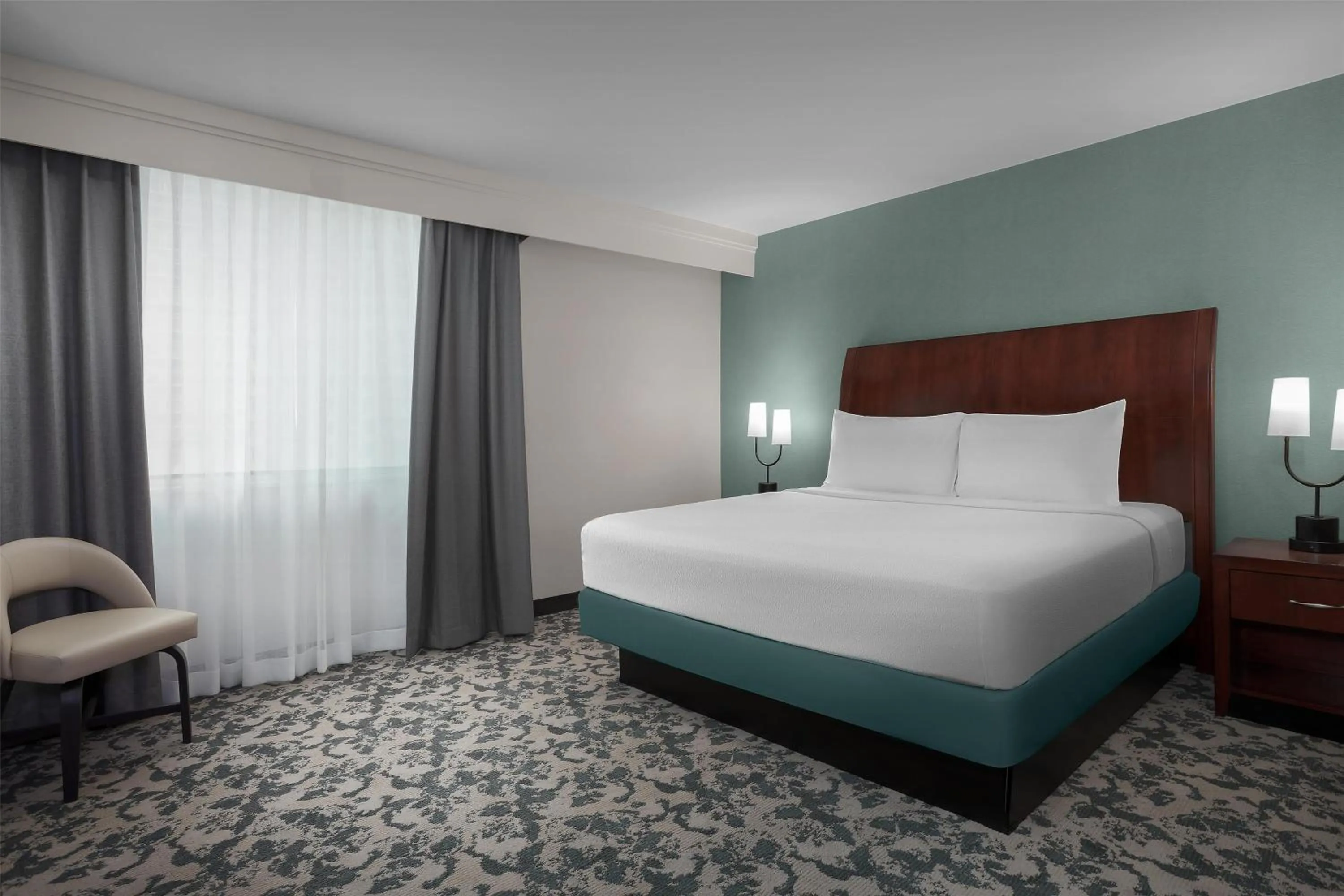 Bed in Hilton Garden Inn Denver Downtown