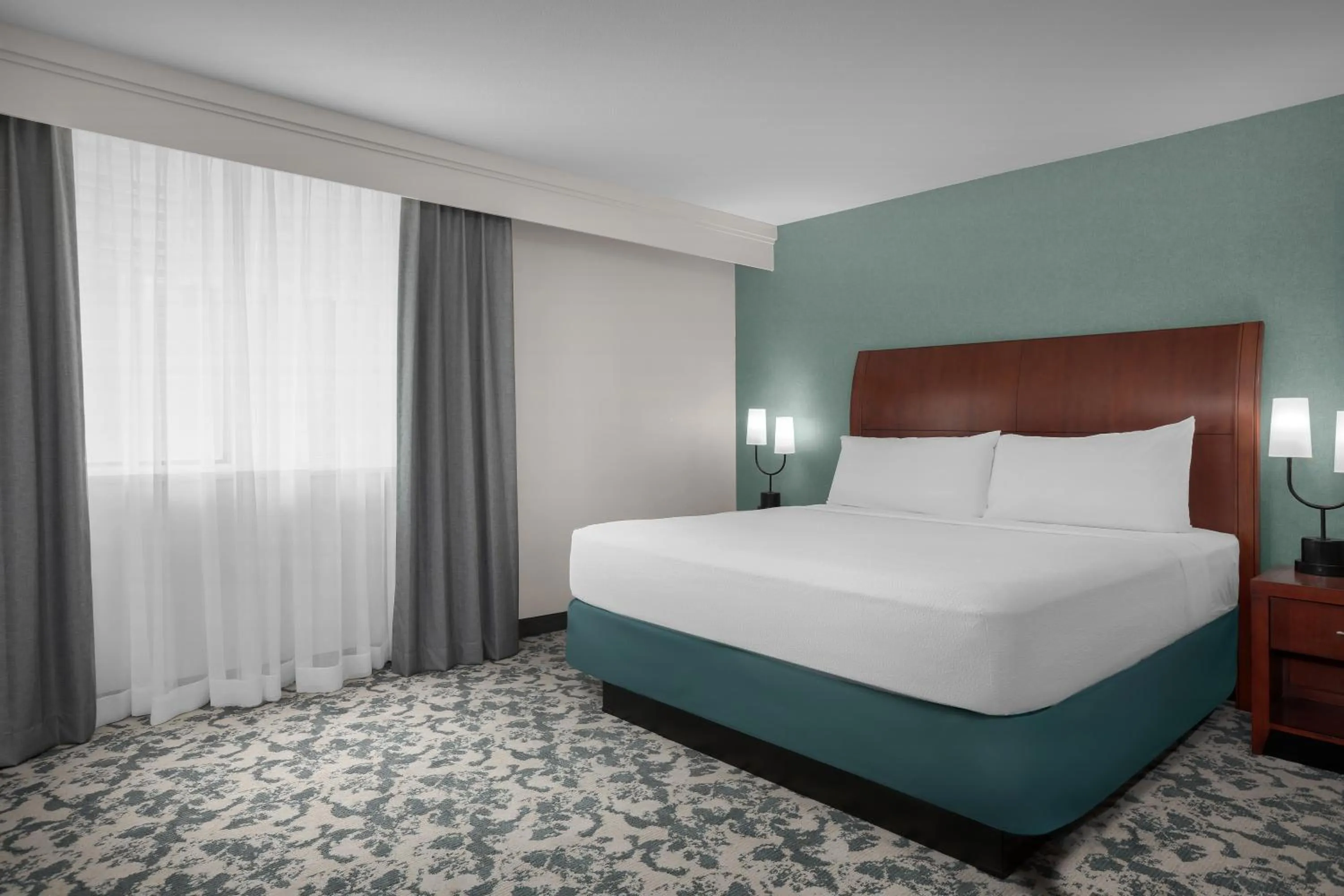 Bed in Hilton Garden Inn Denver Downtown