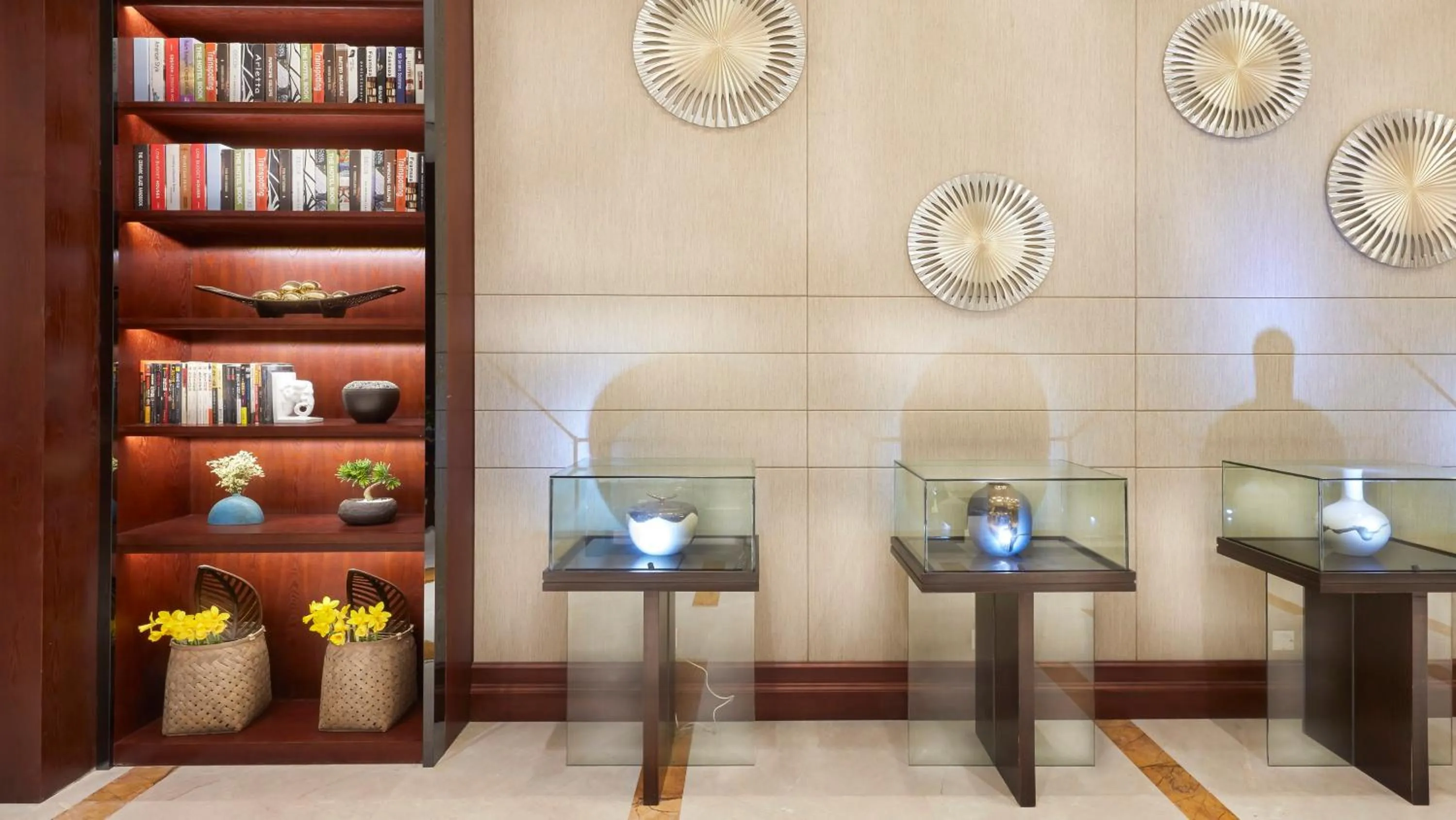 Seating area in SSAW Boutique Hotel Ningbo CBD - Family Friendly & Business Travel