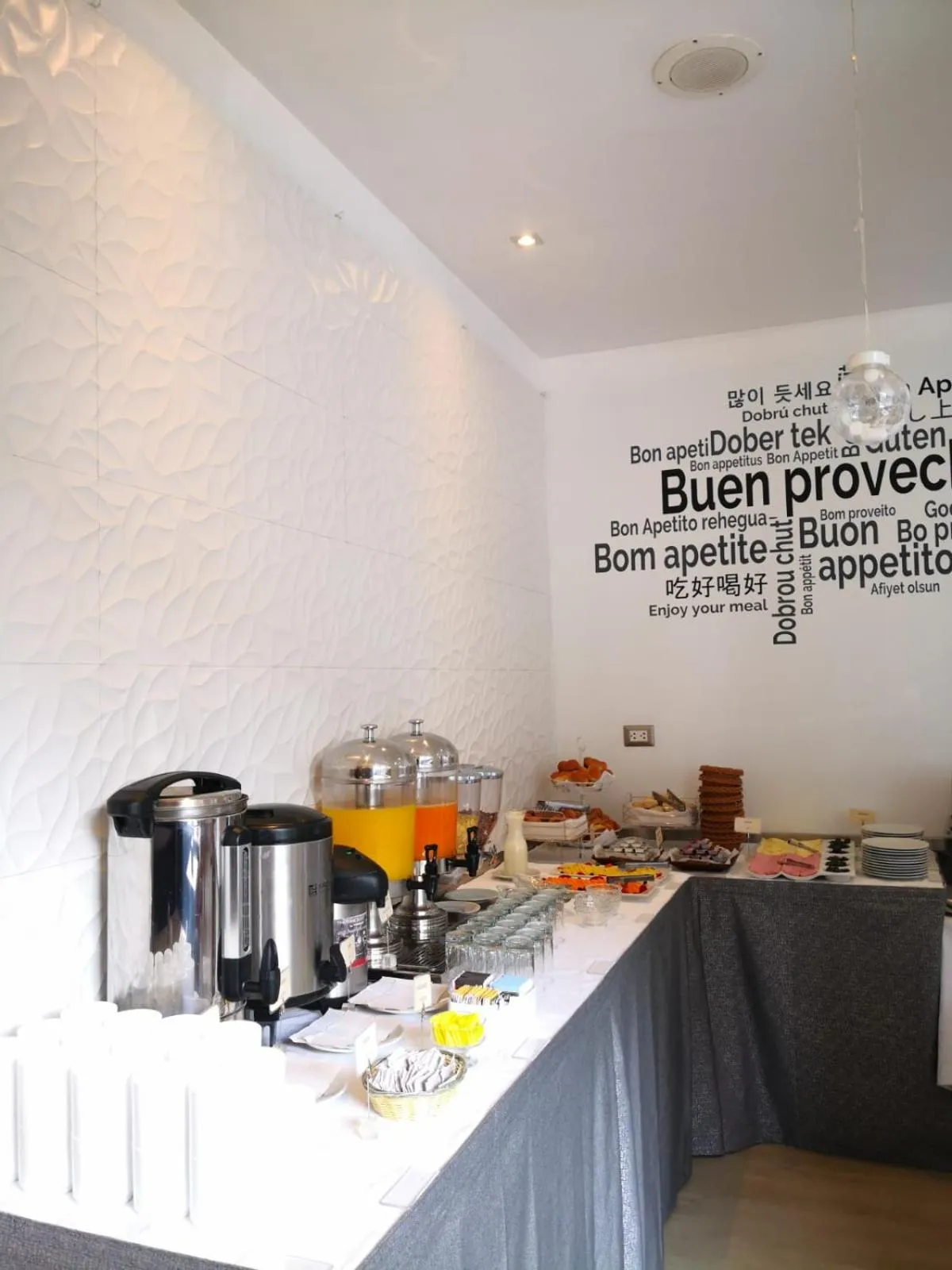 Food in Hotel Las Lomas