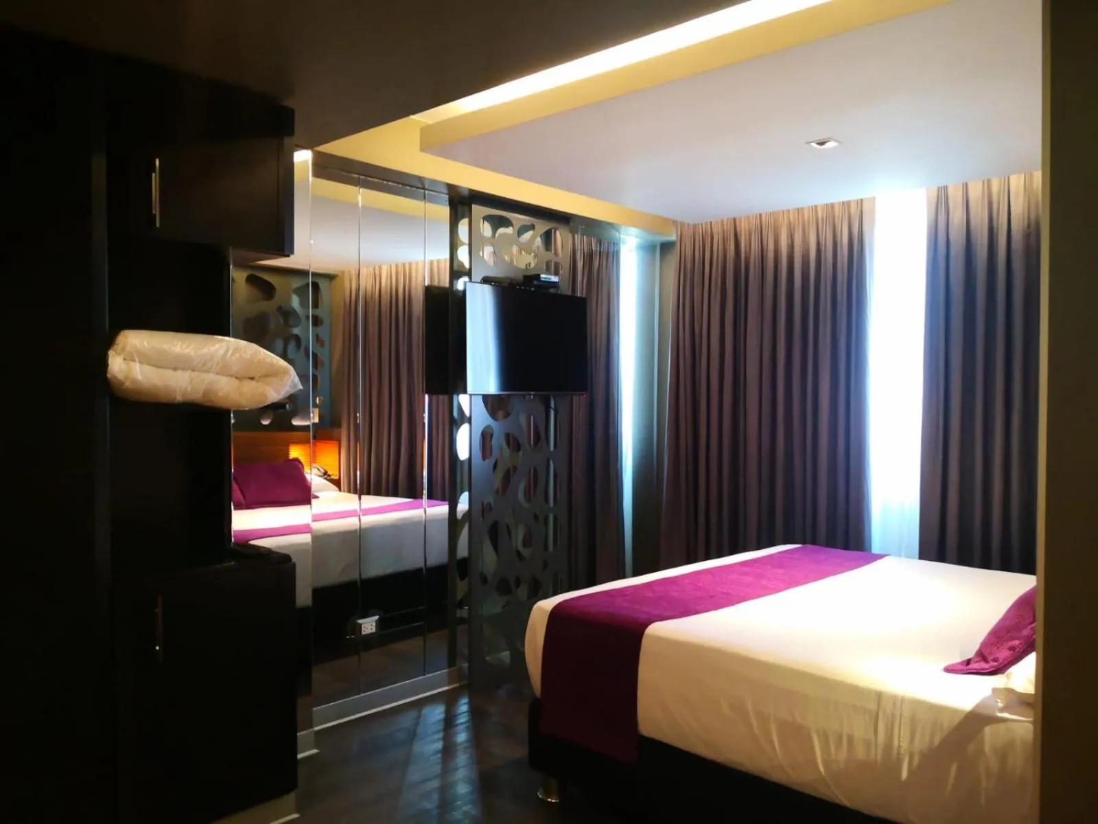 Bed in Hotel Las Lomas