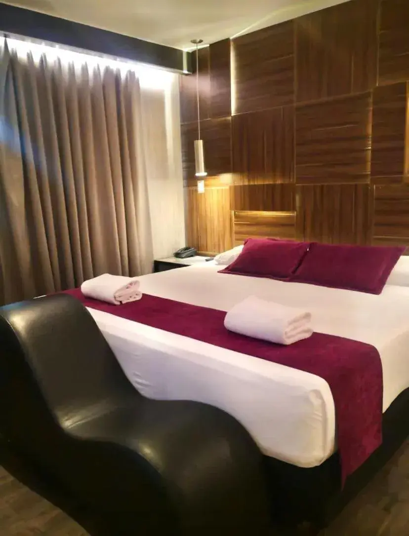 Executive Suite in Hotel Las Lomas Executive Suite in Hotel Las Lomas