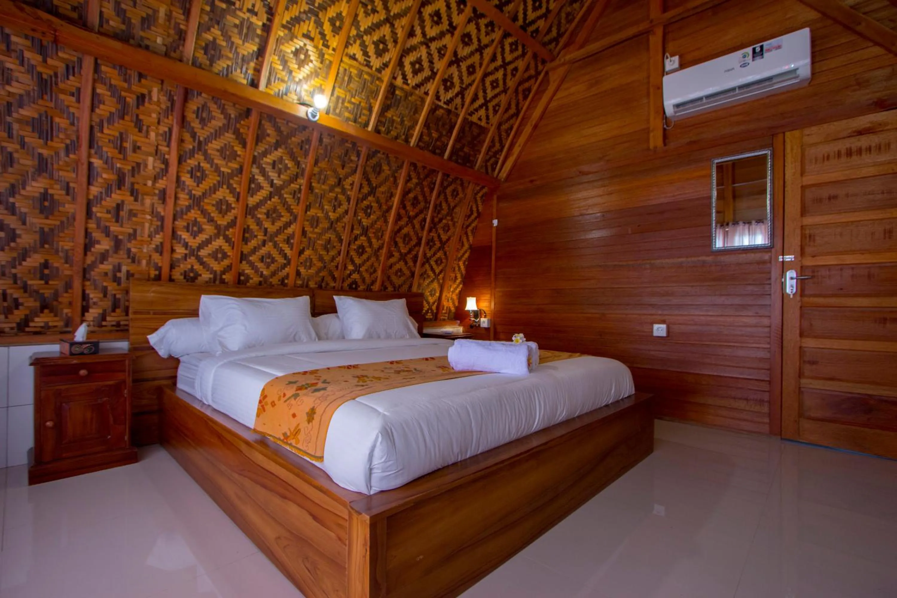 Bedroom, Bed in Penida Krusty Hill by ecommerceloka