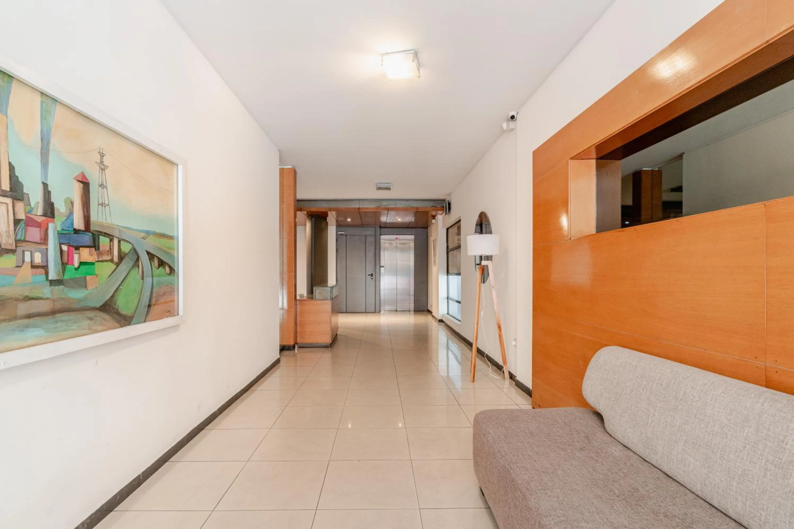 Property building in Departamentos Lugar