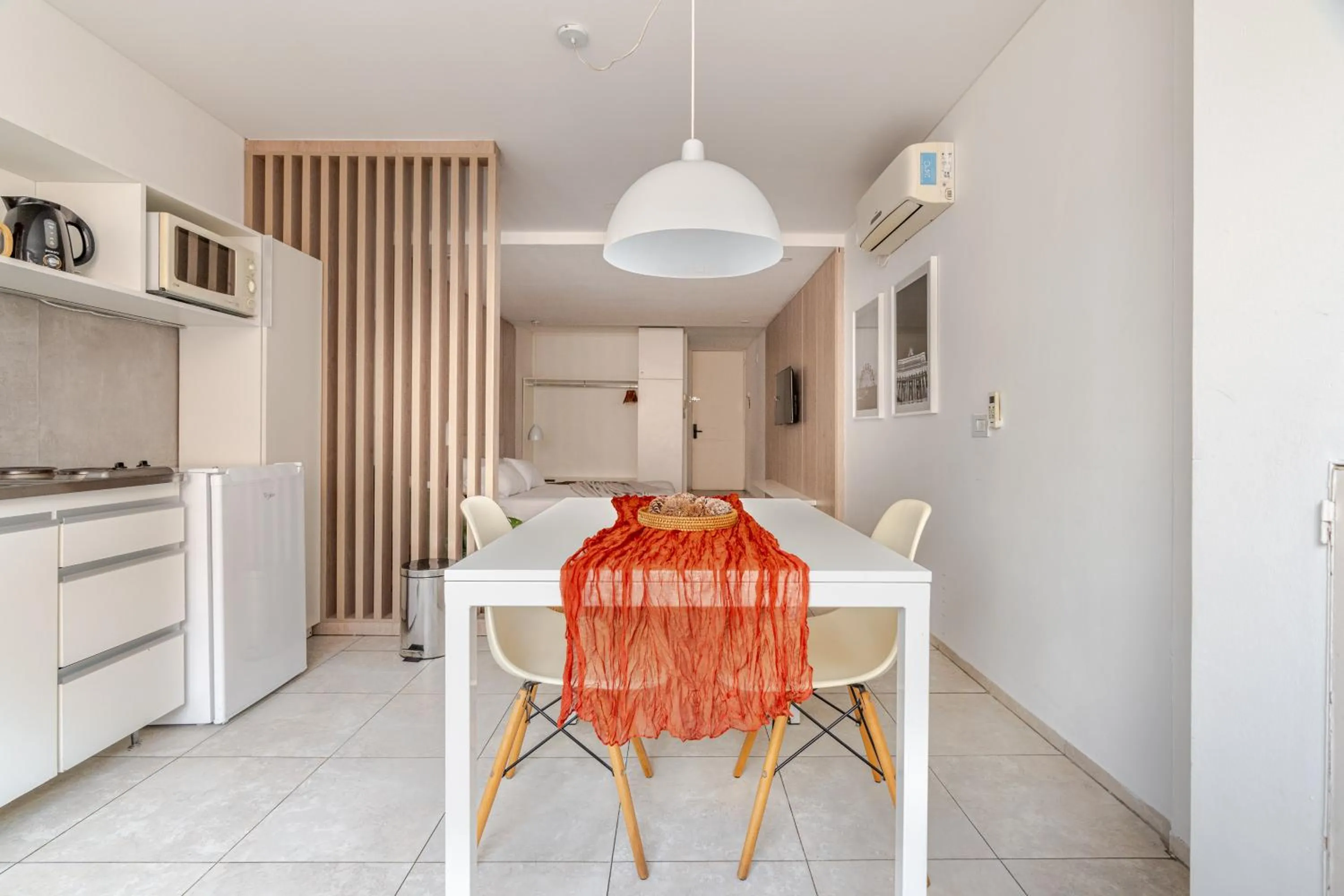 Dining area in Departamentos Lugar