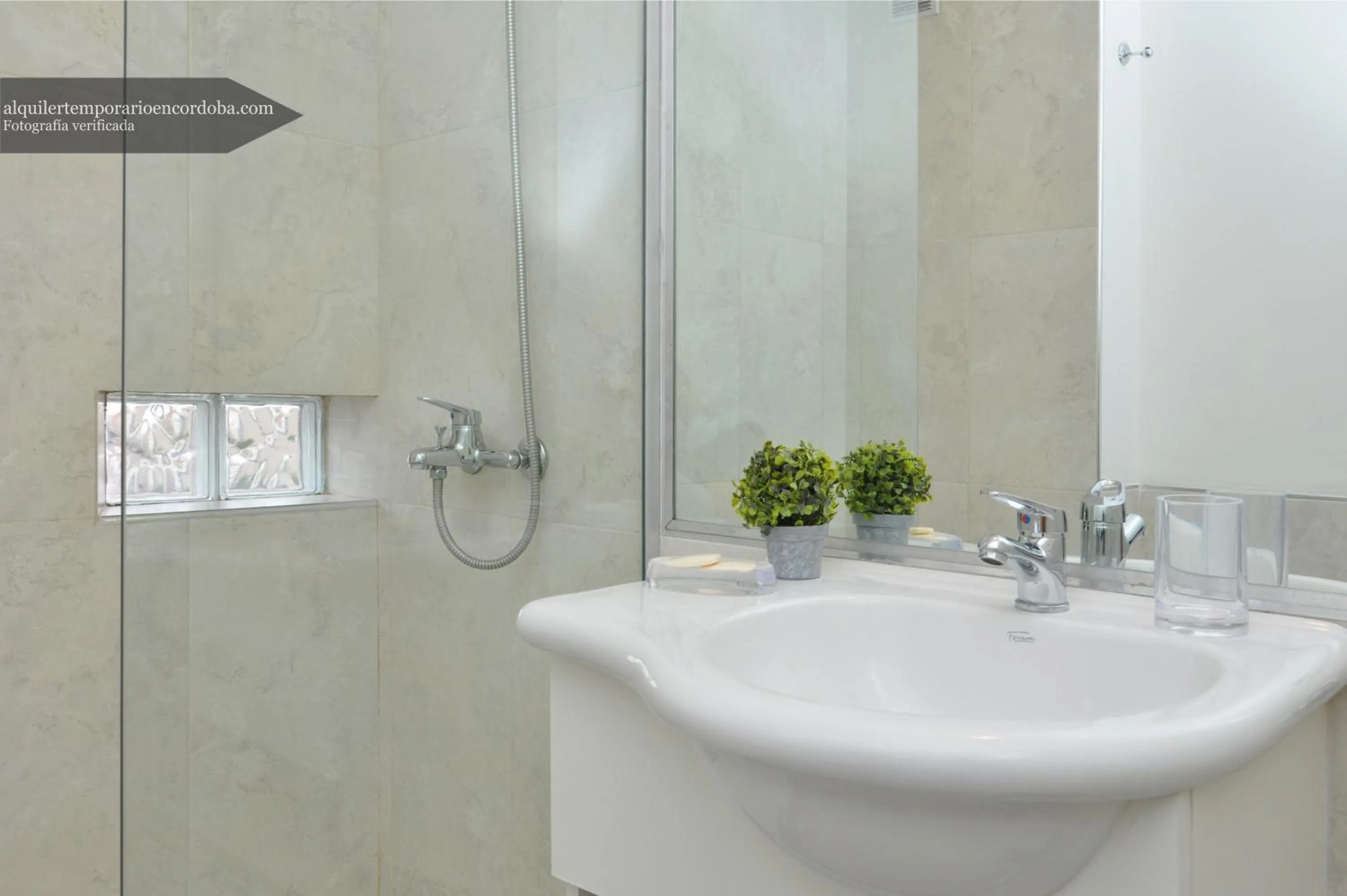 Bathroom in Departamentos Lugar