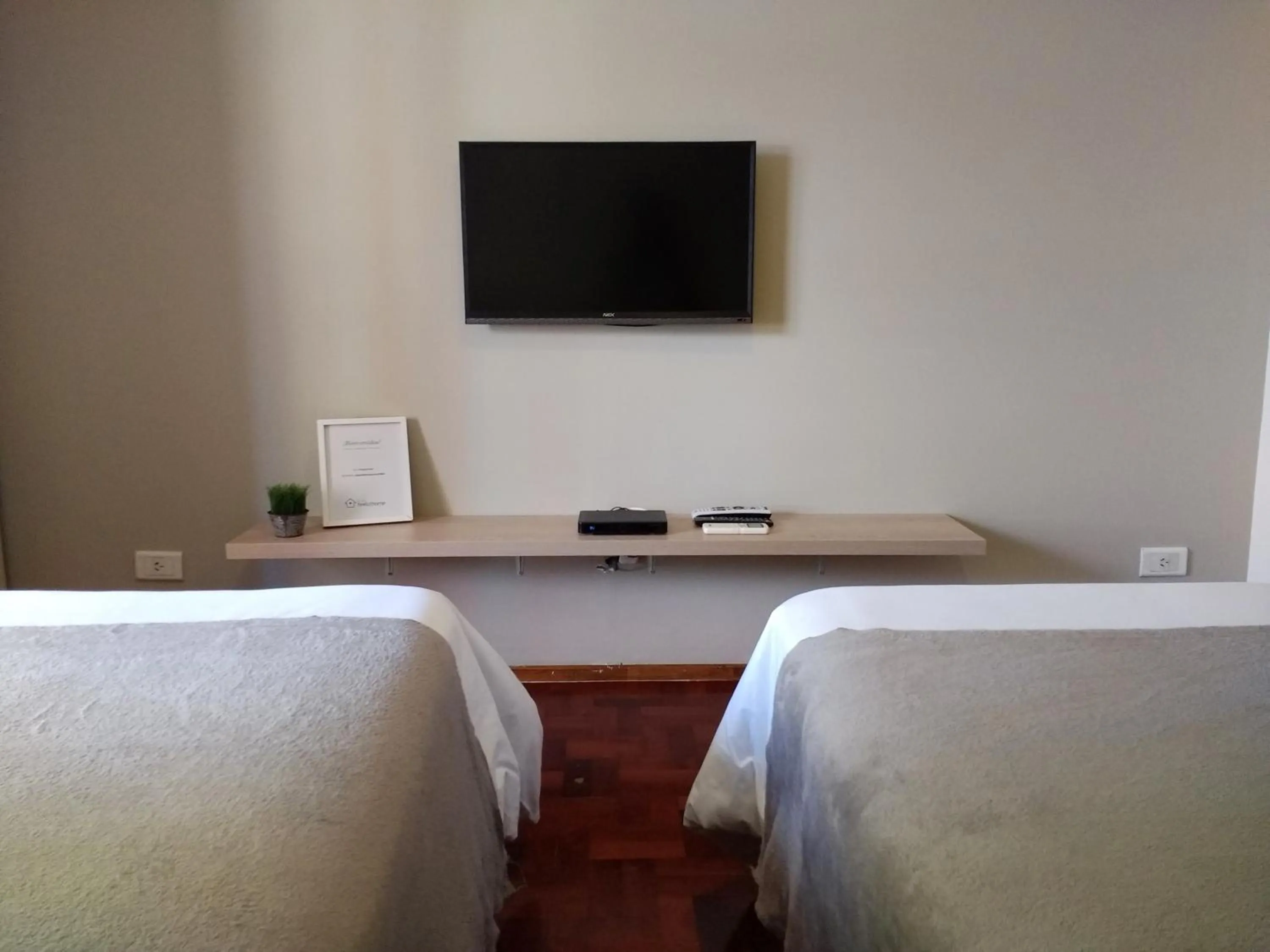 TV and multimedia, Bed in Departamentos Lugar