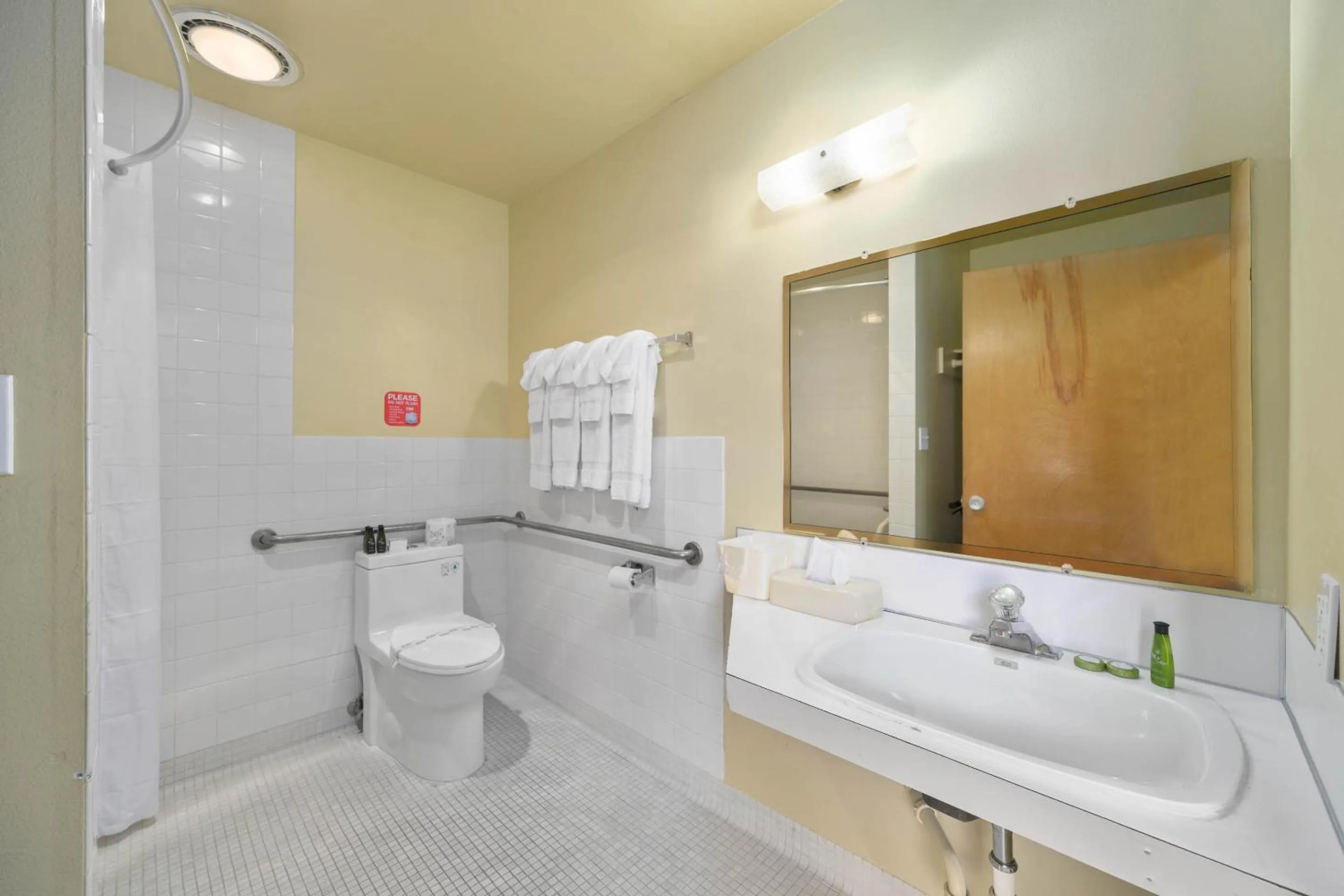 Bathroom in Cocusa Motel