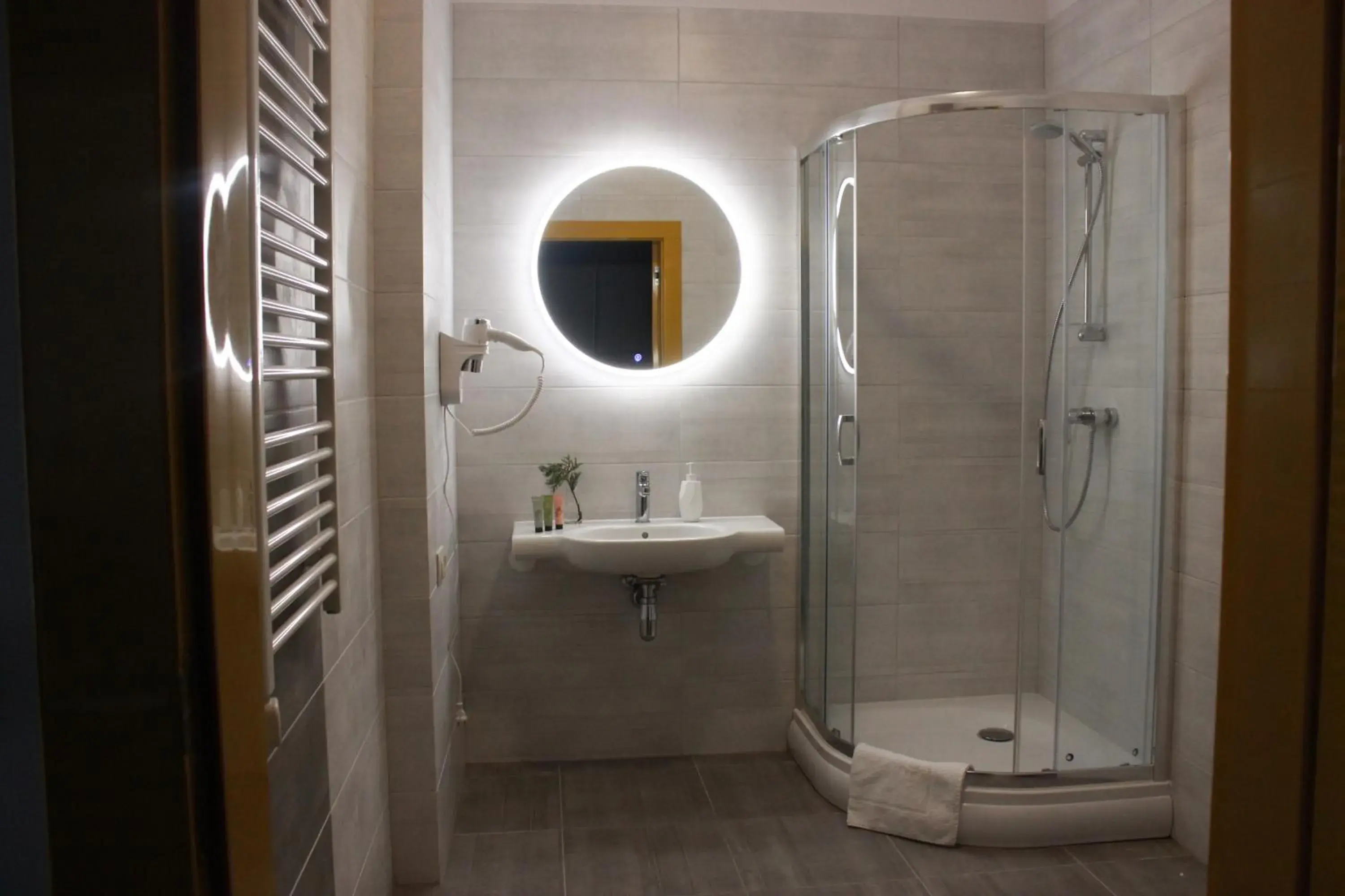 Double Room - single occupancy in Arboretum Hotel Double Room - single occupancy in Arboretum Hotel