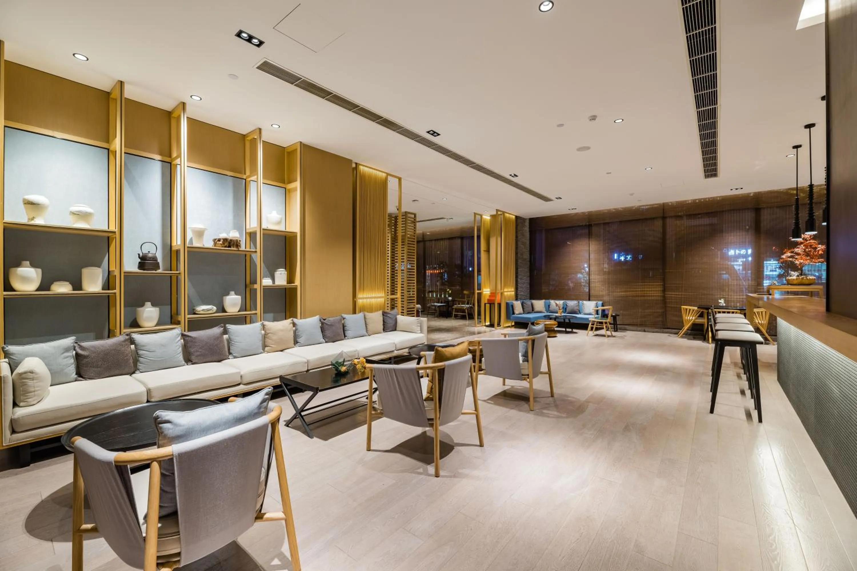 Yun He Ye Bo Hotel (Shanghai International Tourist Resort Wild Animal Park)