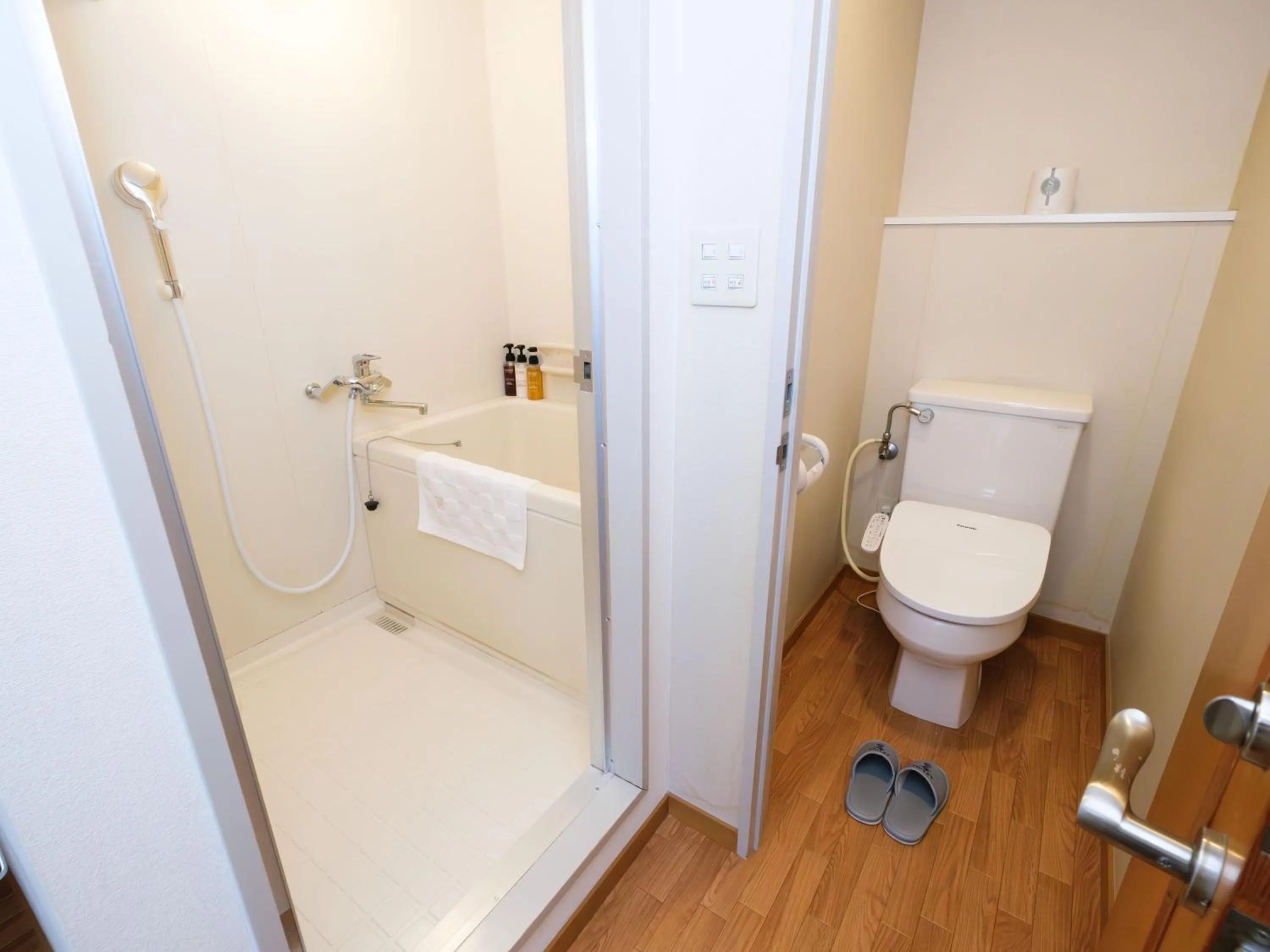 Toilet in 天然温泉 松山ニューグランドホテル