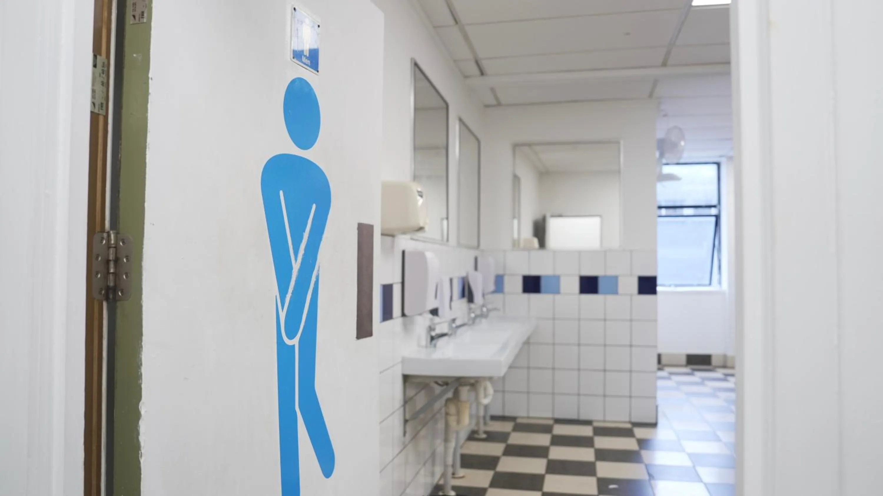 Bathroom in Silverfern Backpackers